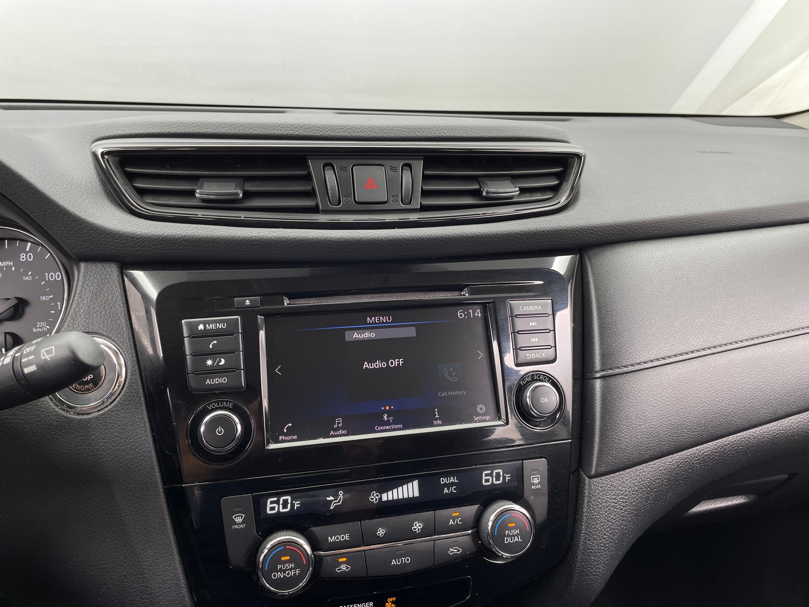 Thumbnail: 2019 Nissan Rogue - 4