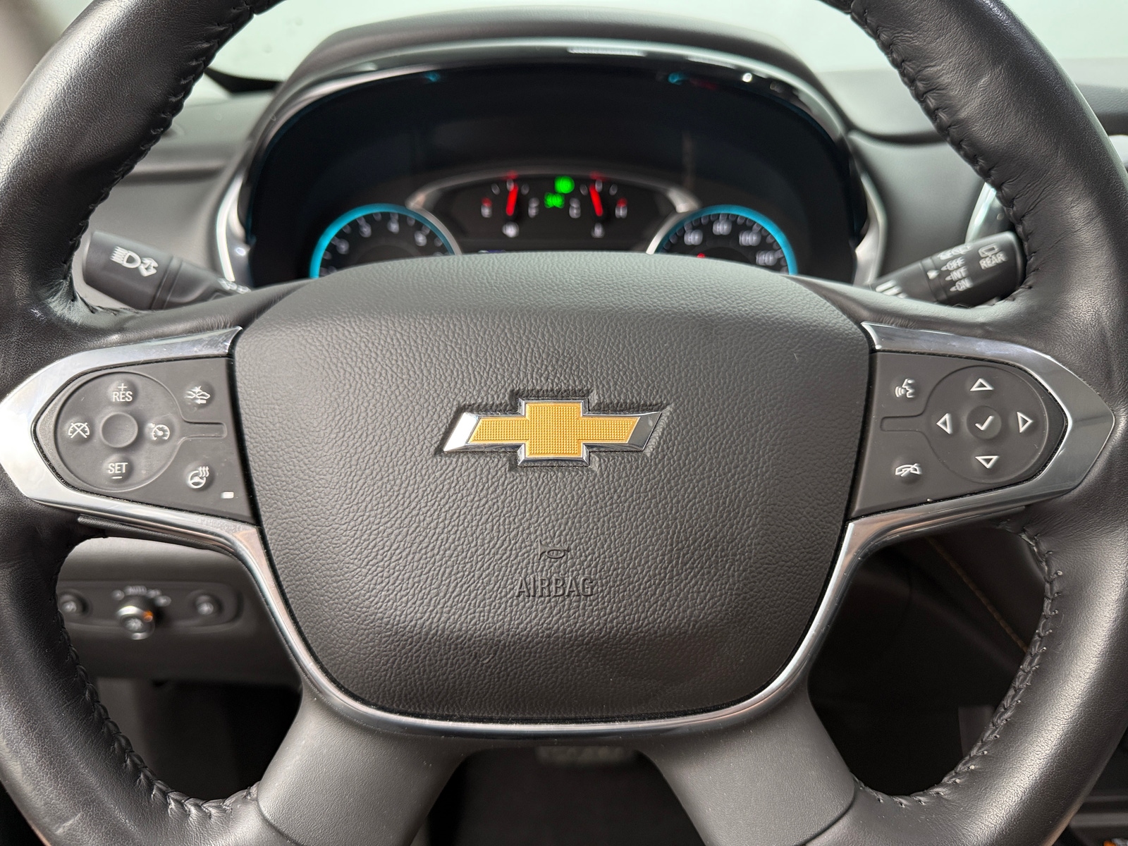Thumbnail: 2018 Chevrolet Traverse - 4