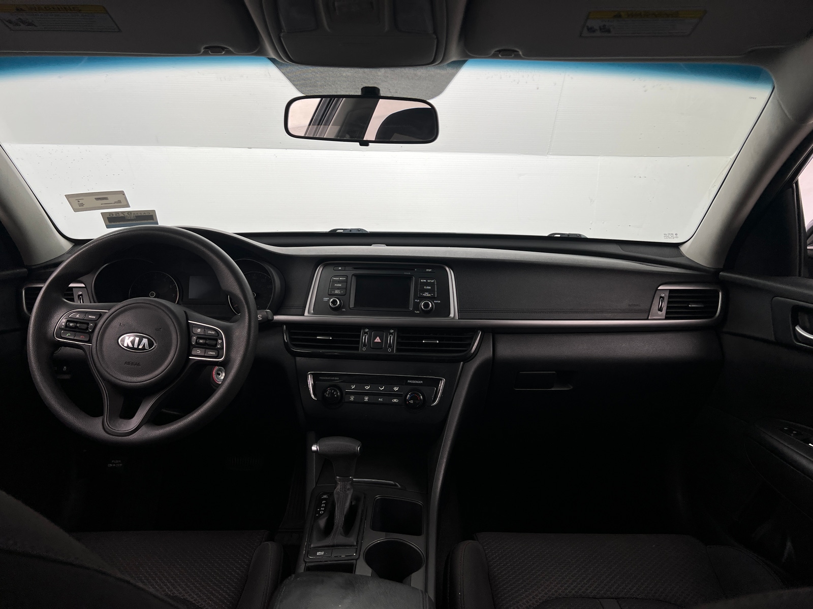 Thumbnail: 2016 Kia Optima - 3