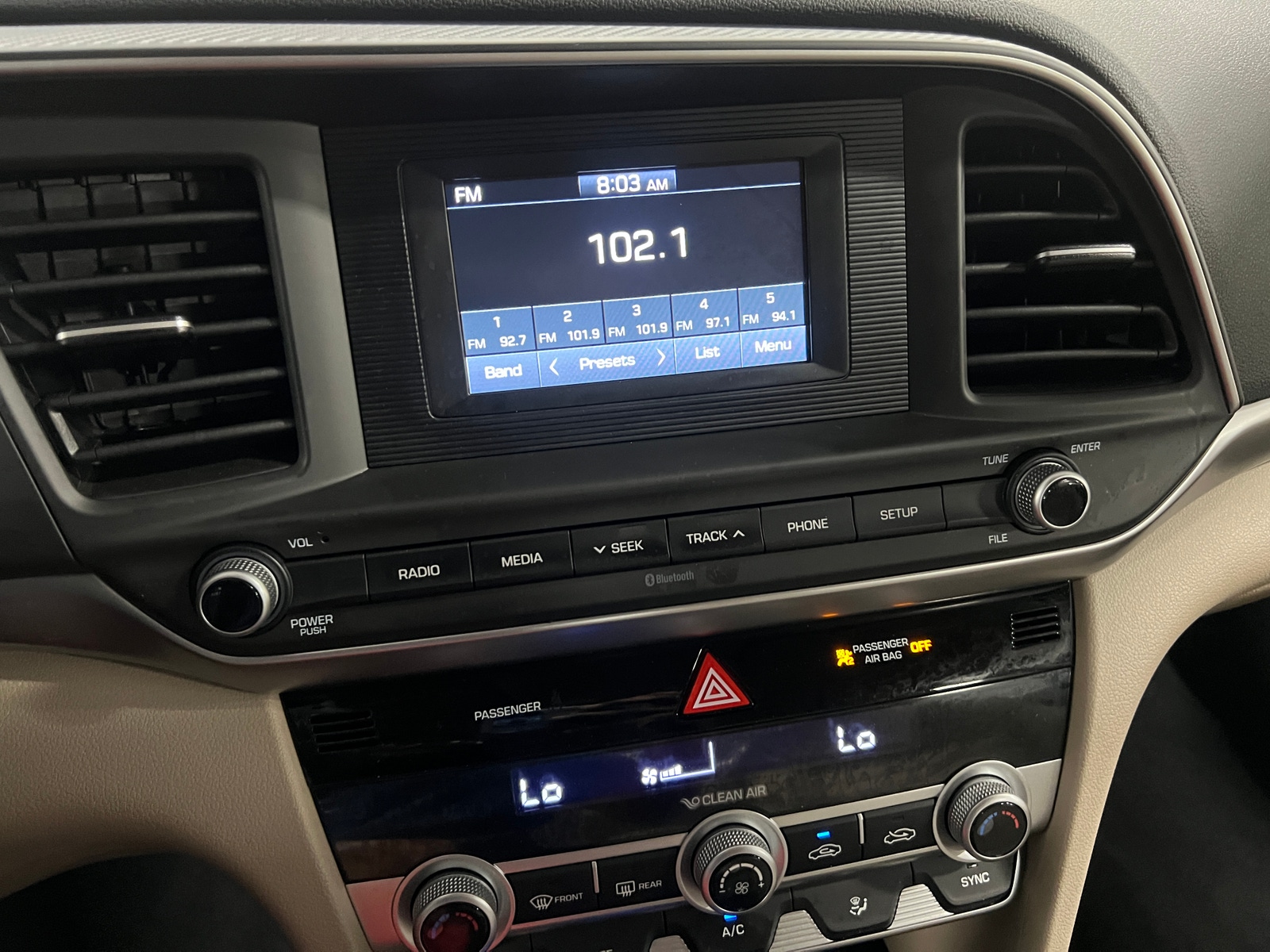 Thumbnail: 2020 Hyundai Elantra - 4