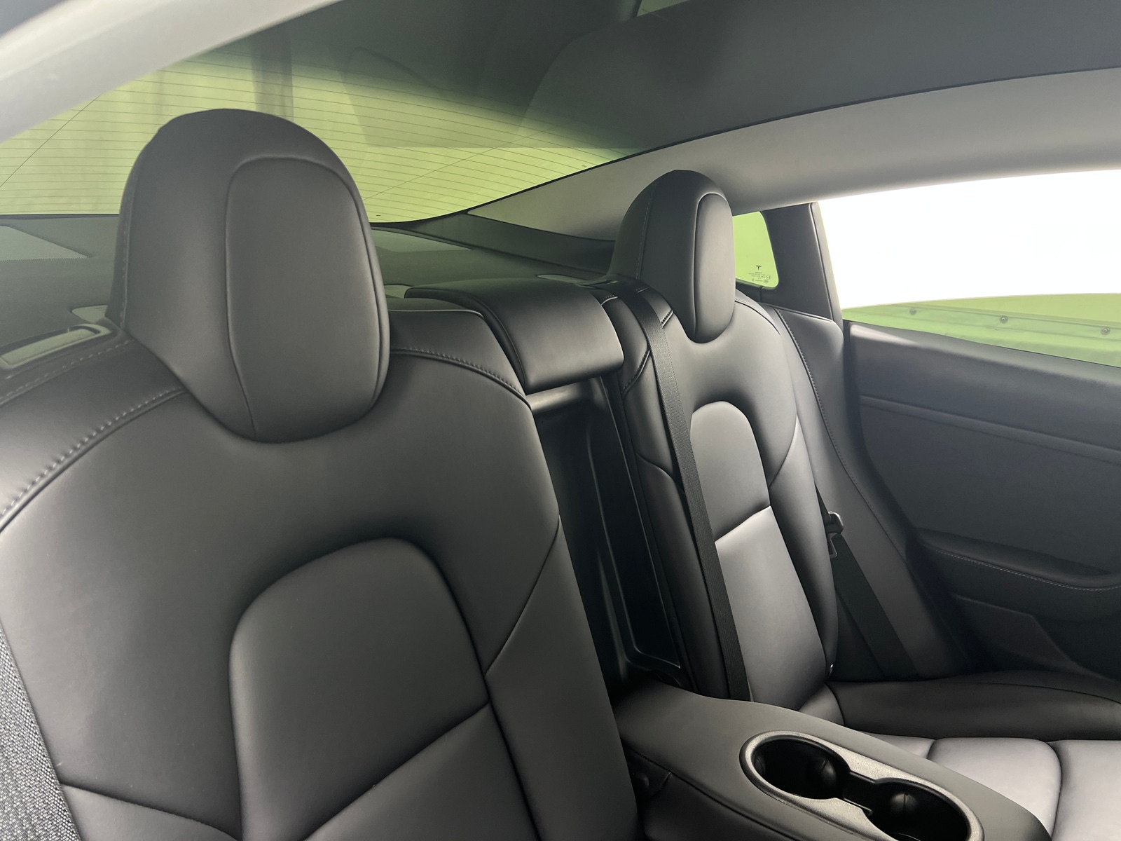 Thumbnail: 2022 Tesla Model 3 - 5