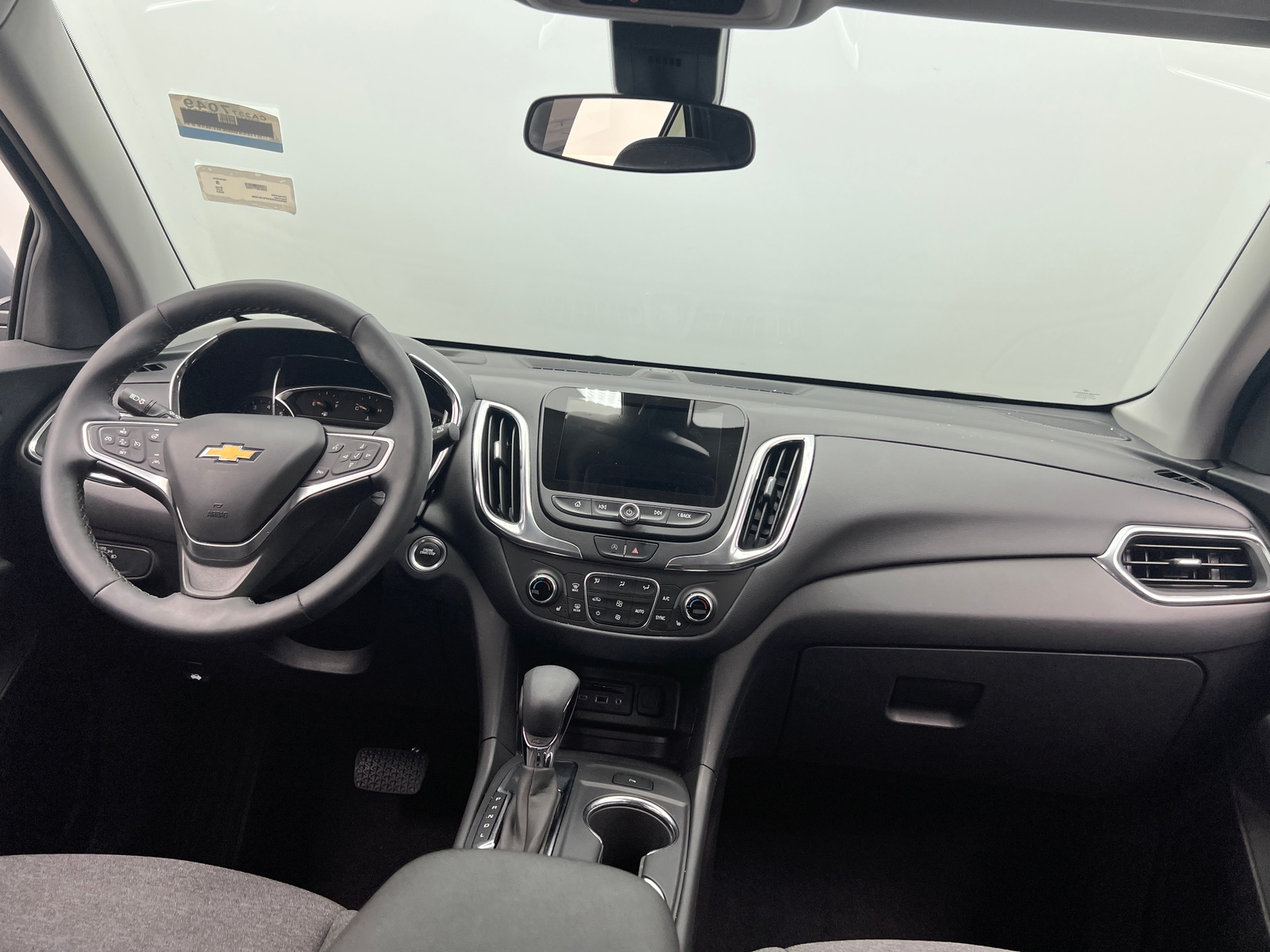Thumbnail: 2023 Chevrolet Equinox - 3