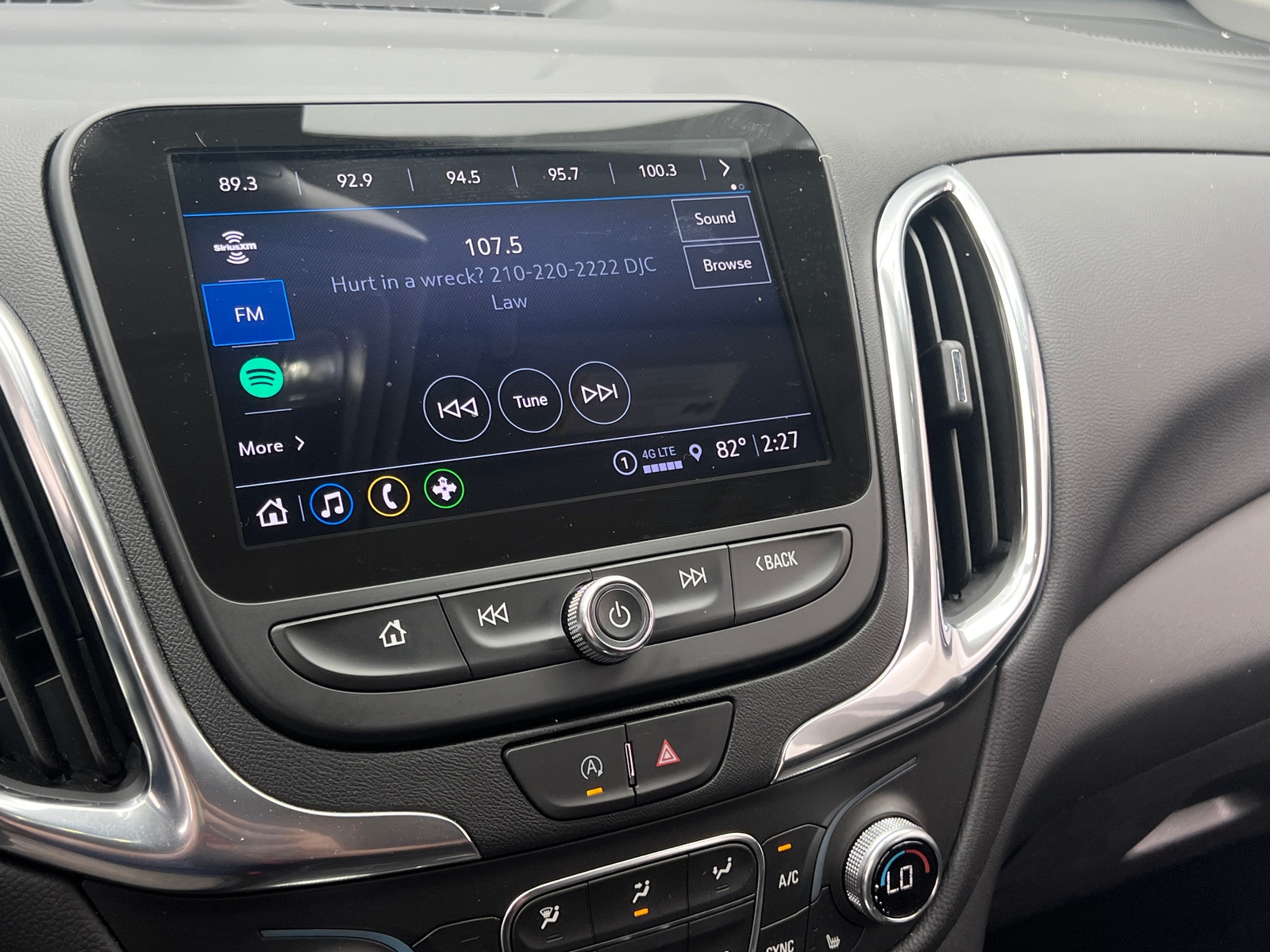 Thumbnail: 2023 Chevrolet Equinox - 4