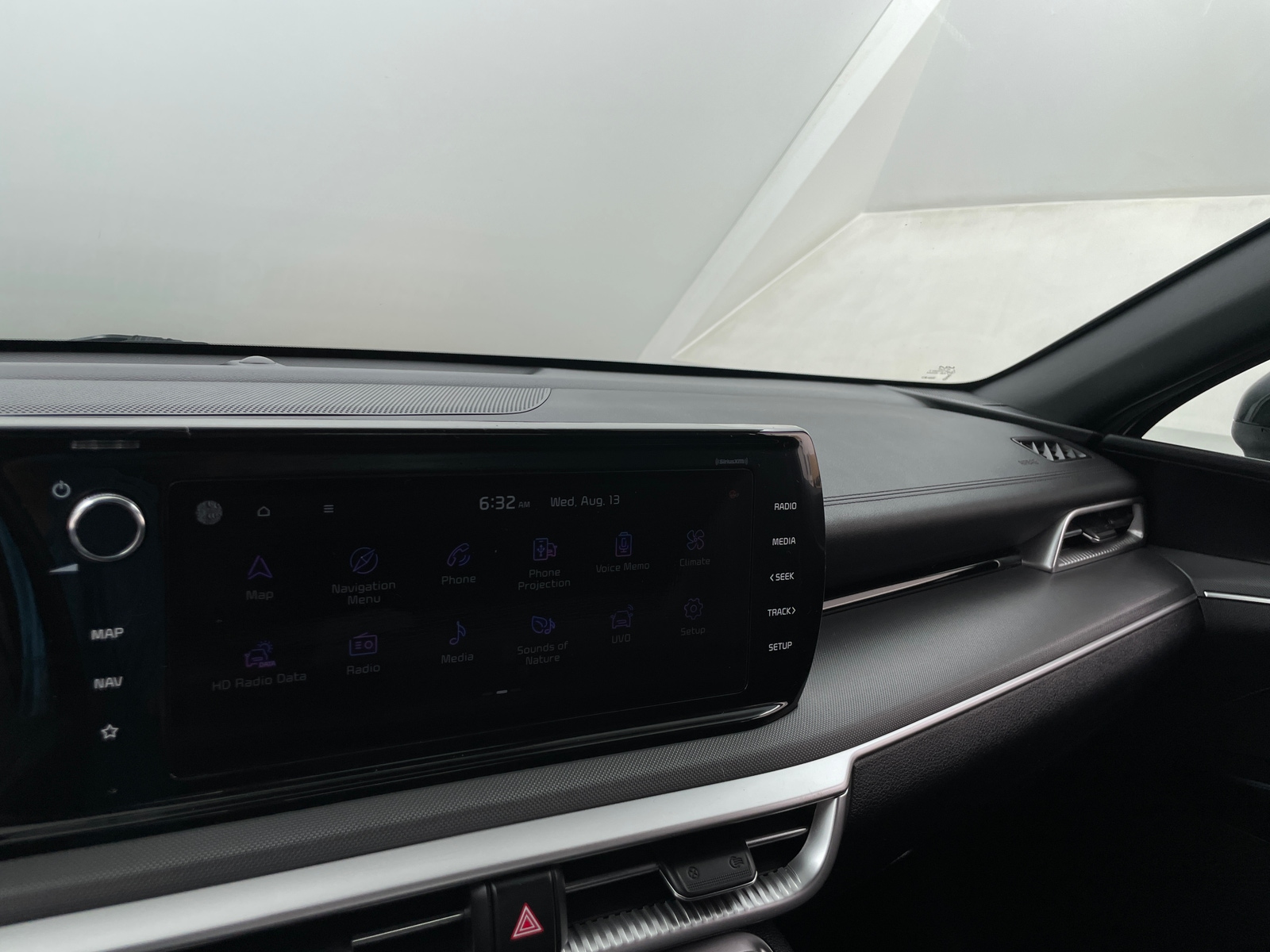 Thumbnail: 2022 Kia K5 - 4