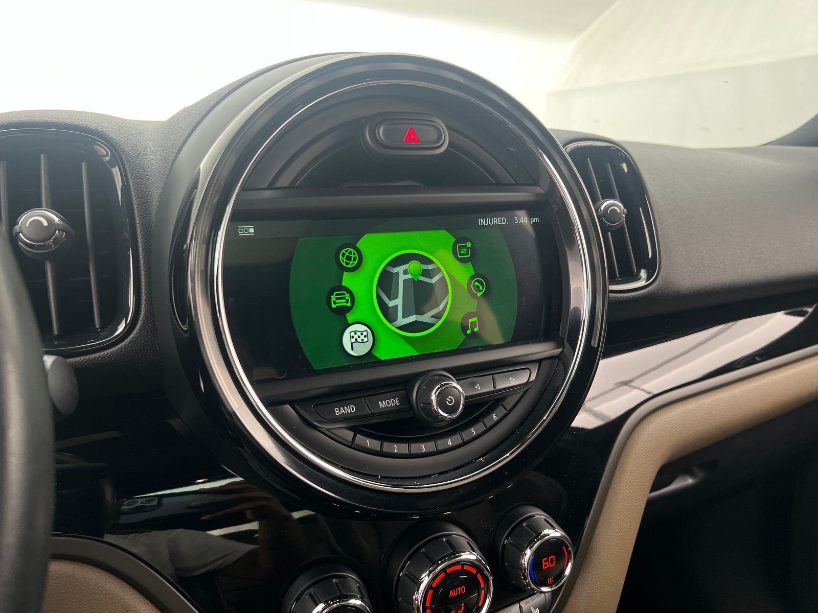 Thumbnail: 2017 MINI Cooper Countryman - 3
