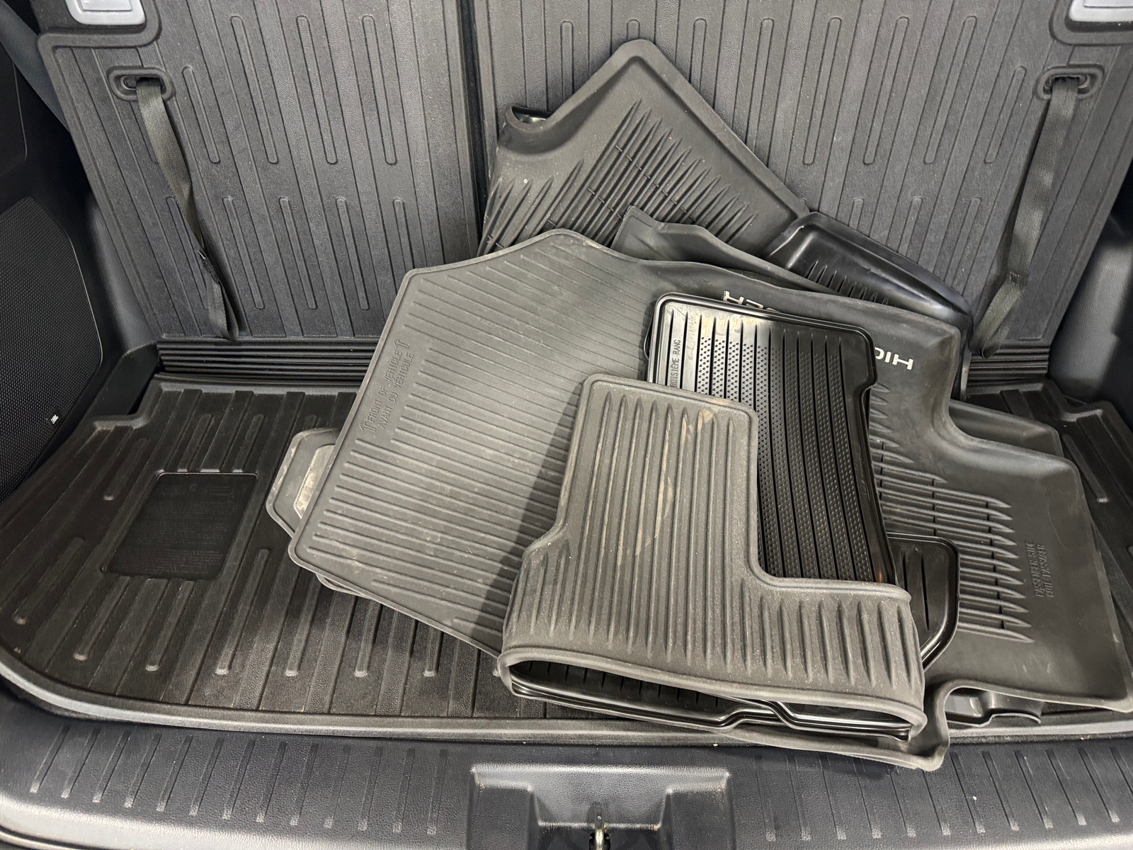 Thumbnail: 2021 Toyota Highlander - 6