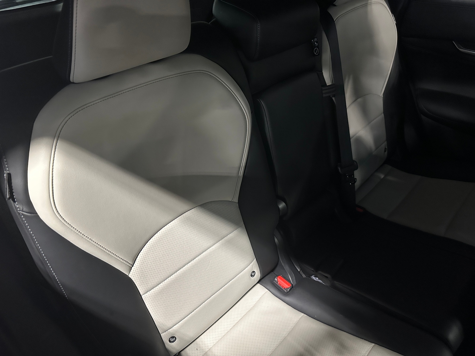 Thumbnail: 2023 INFINITI QX55 - 5