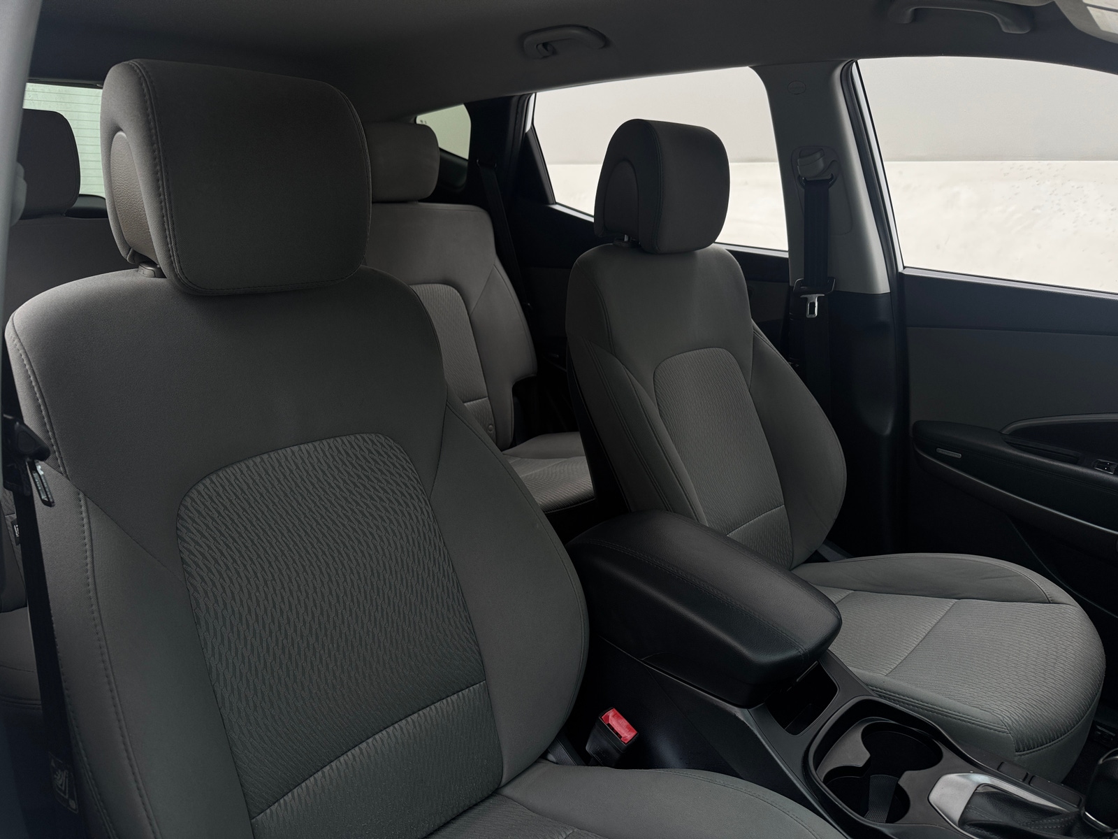Thumbnail: 2016 Hyundai Santa Fe - 2