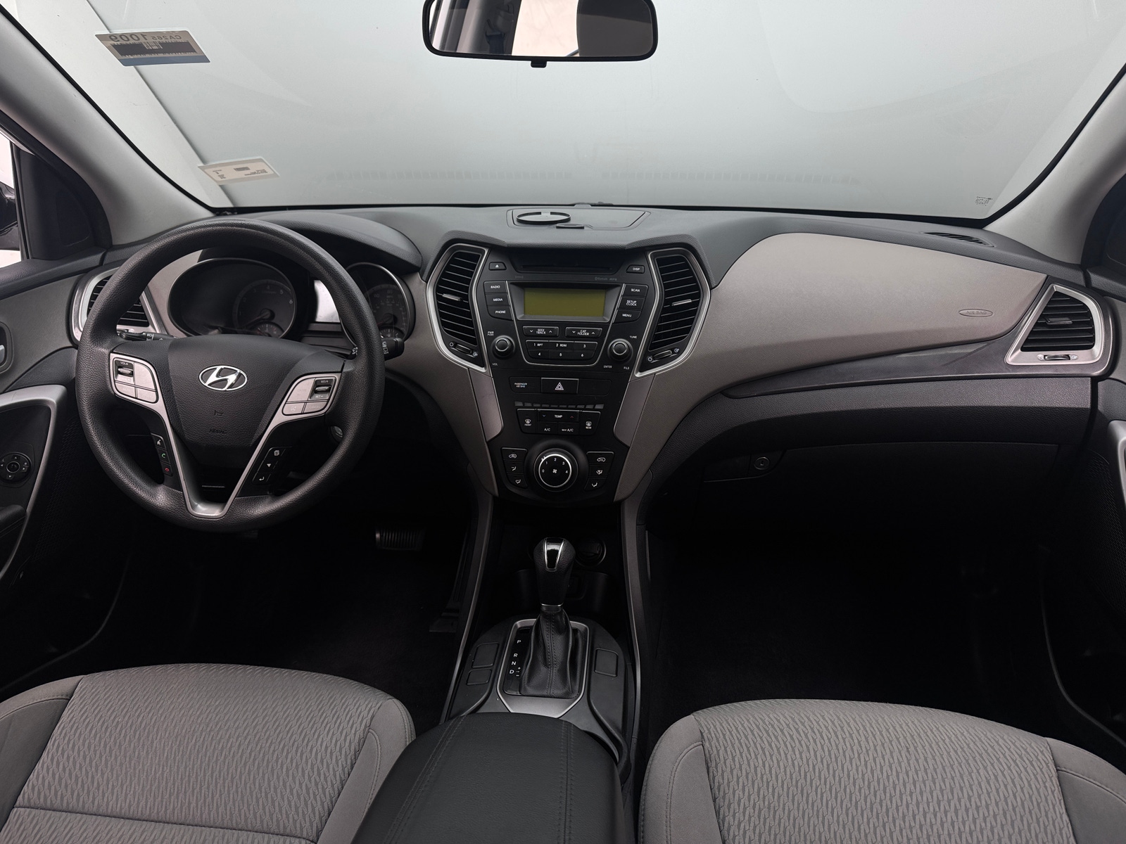 Thumbnail: 2016 Hyundai Santa Fe - 3