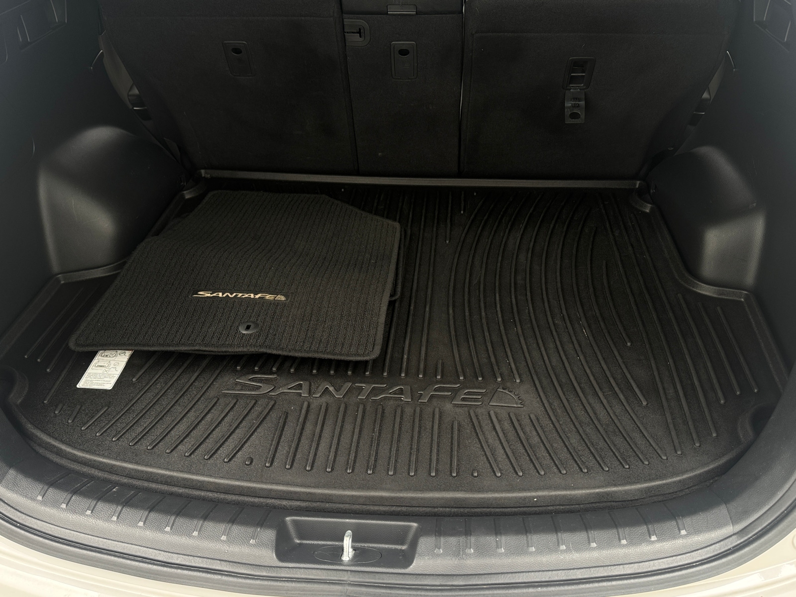 Thumbnail: 2016 Hyundai Santa Fe - 7