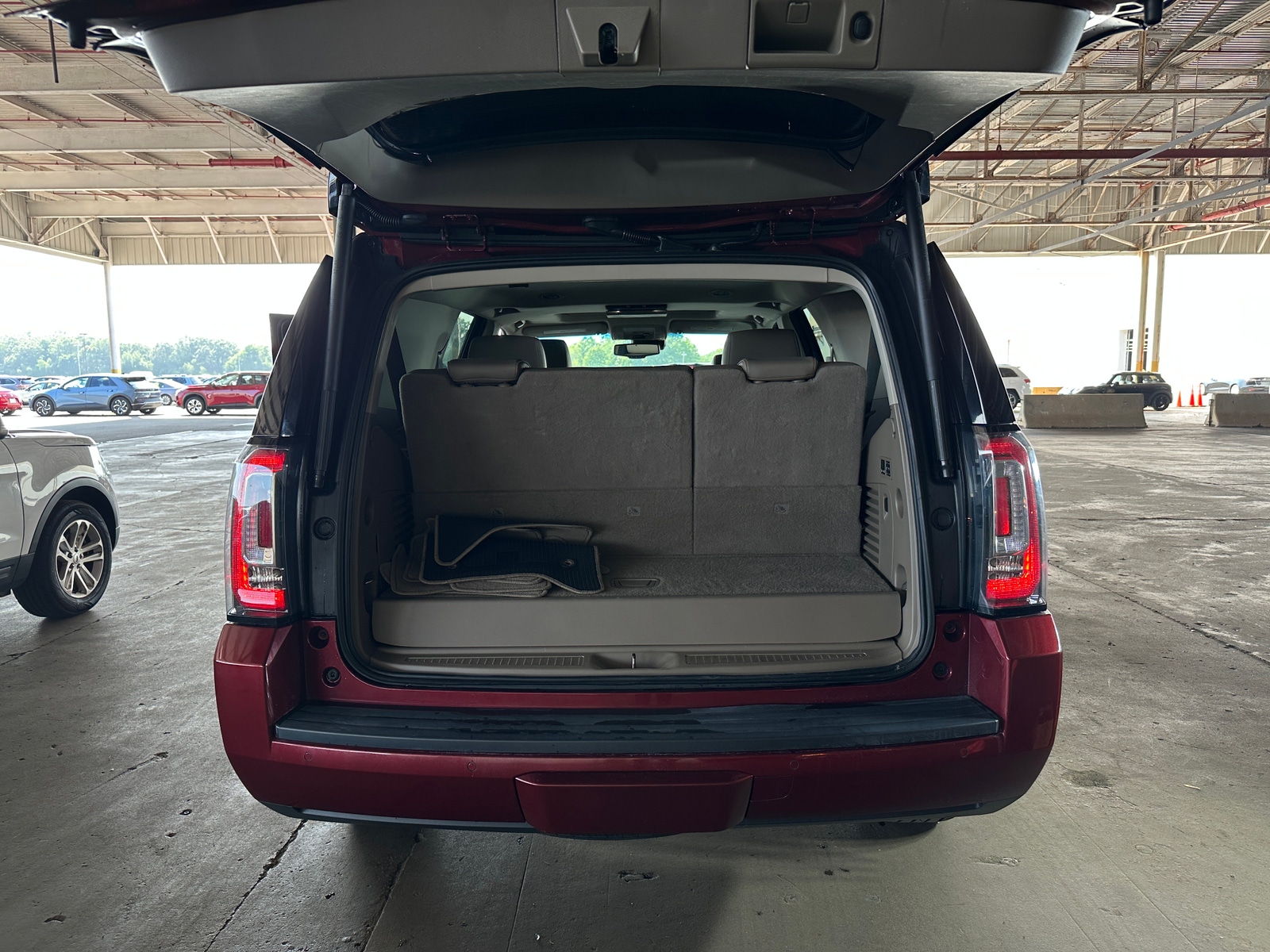 Thumbnail: 2020 GMC Yukon - 6