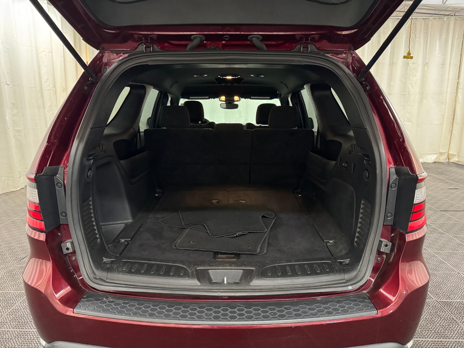 Thumbnail: 2023 Dodge Durango - 7