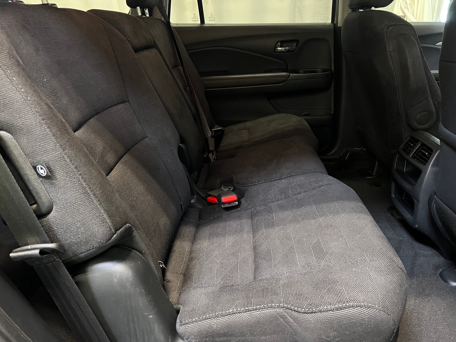 Thumbnail: 2019 Honda Pilot - 6