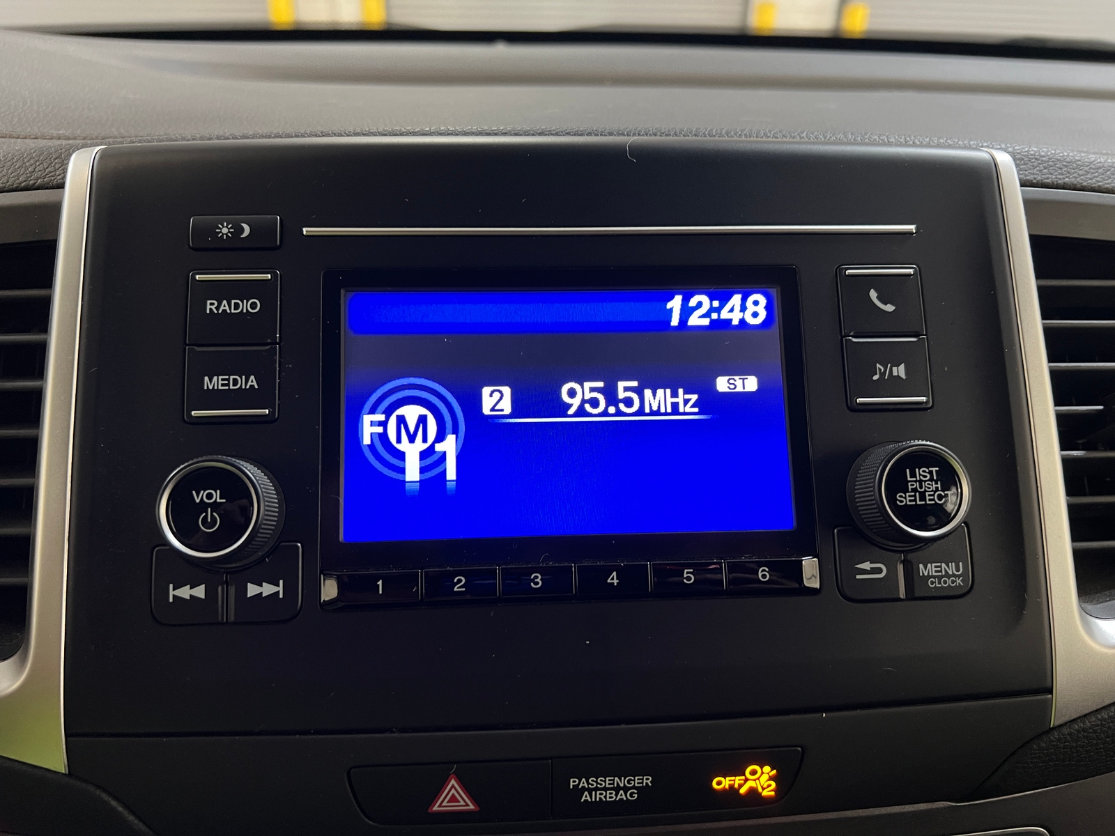 Thumbnail: 2019 Honda Pilot - 4