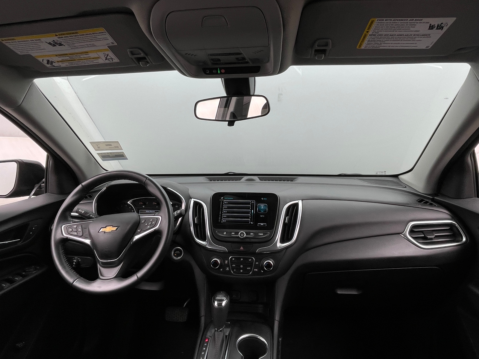 Thumbnail: 2018 Chevrolet Equinox - 3