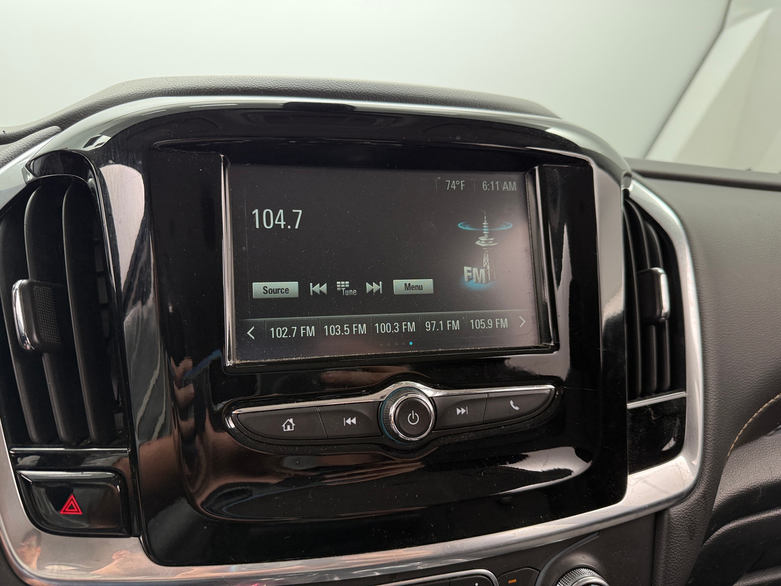 Thumbnail: 2019 Chevrolet Traverse - 4