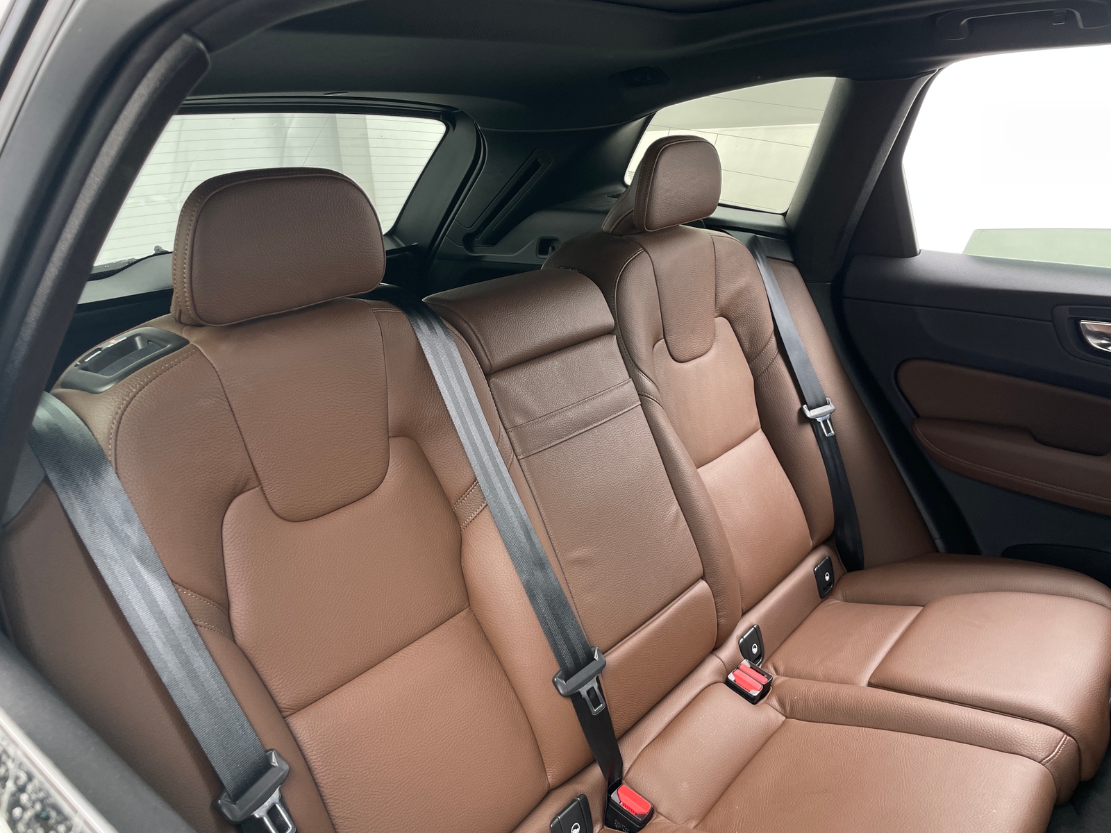 Thumbnail: 2021 Volvo XC60 - 5