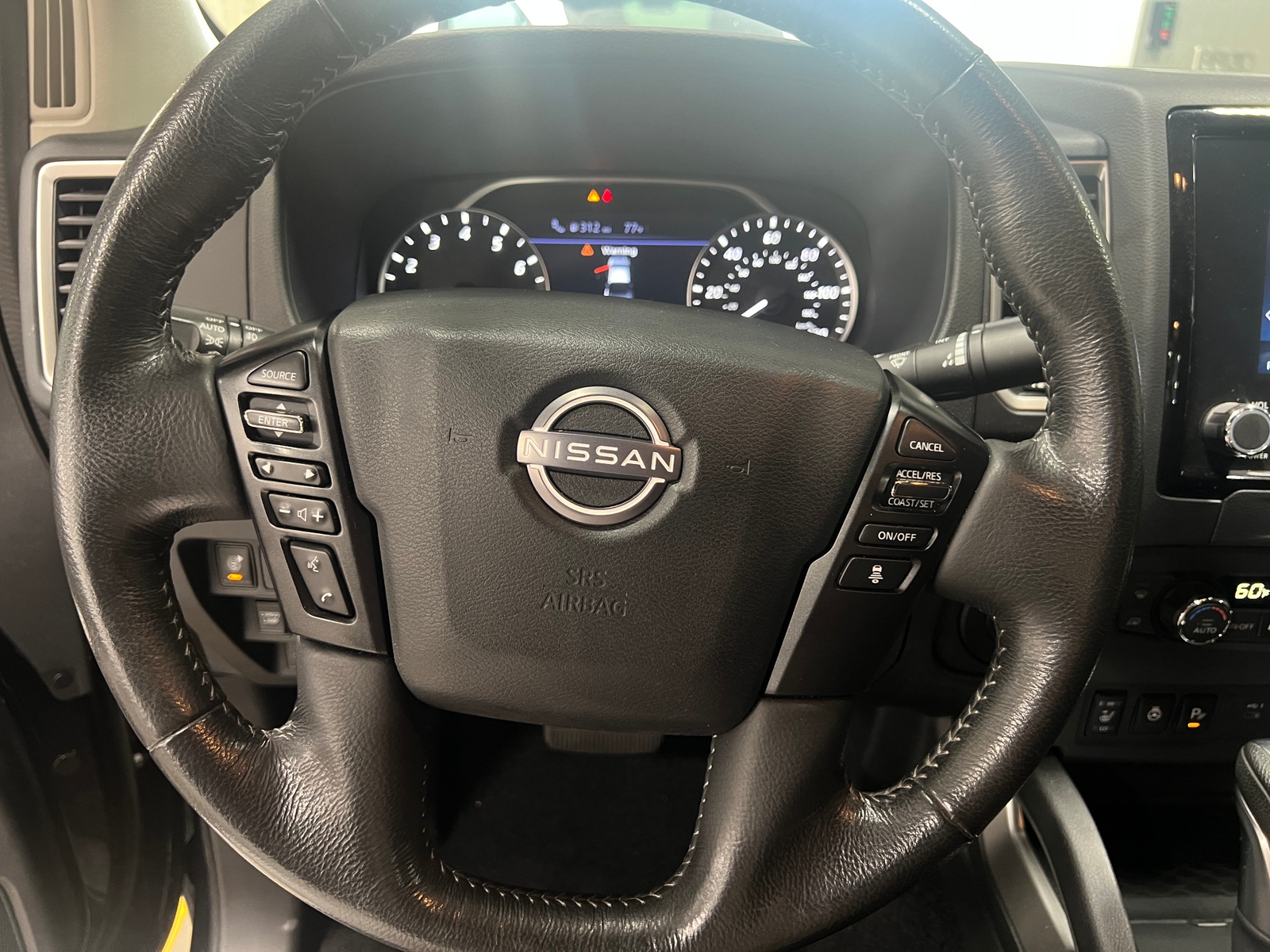 Thumbnail: 2023 Nissan Frontier - 5