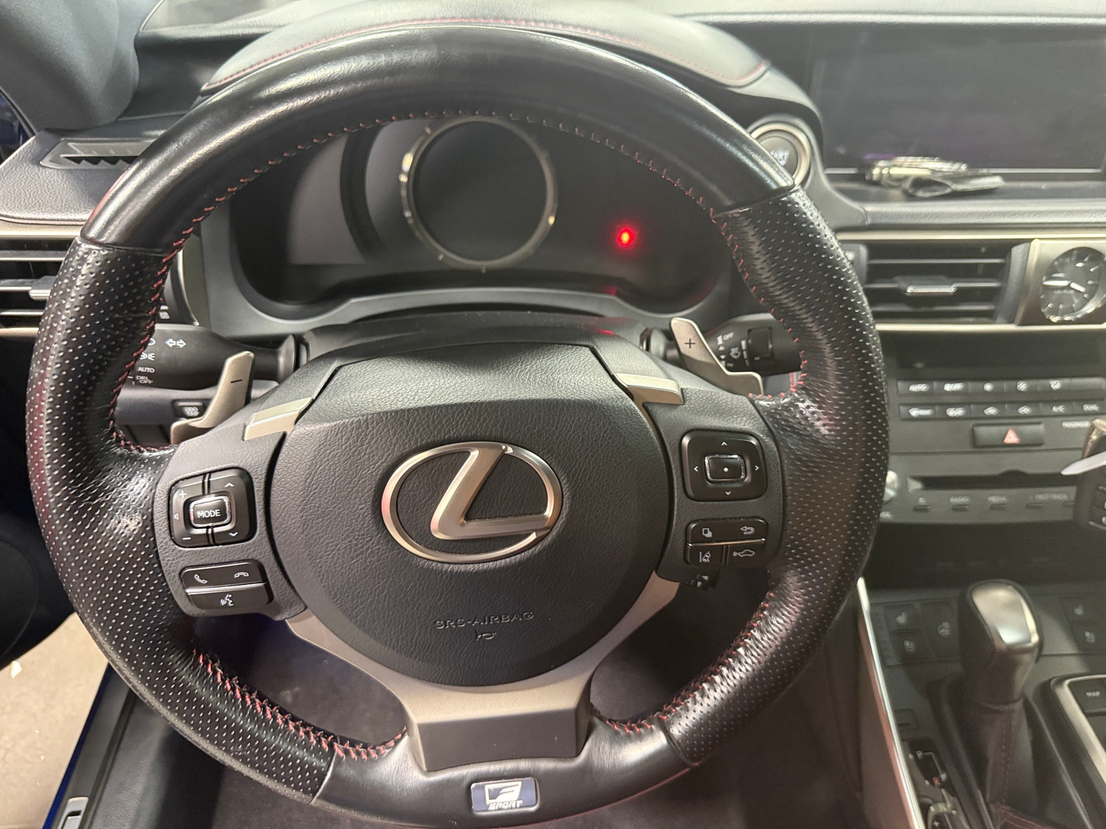 Thumbnail: 2019 Lexus IS - 4