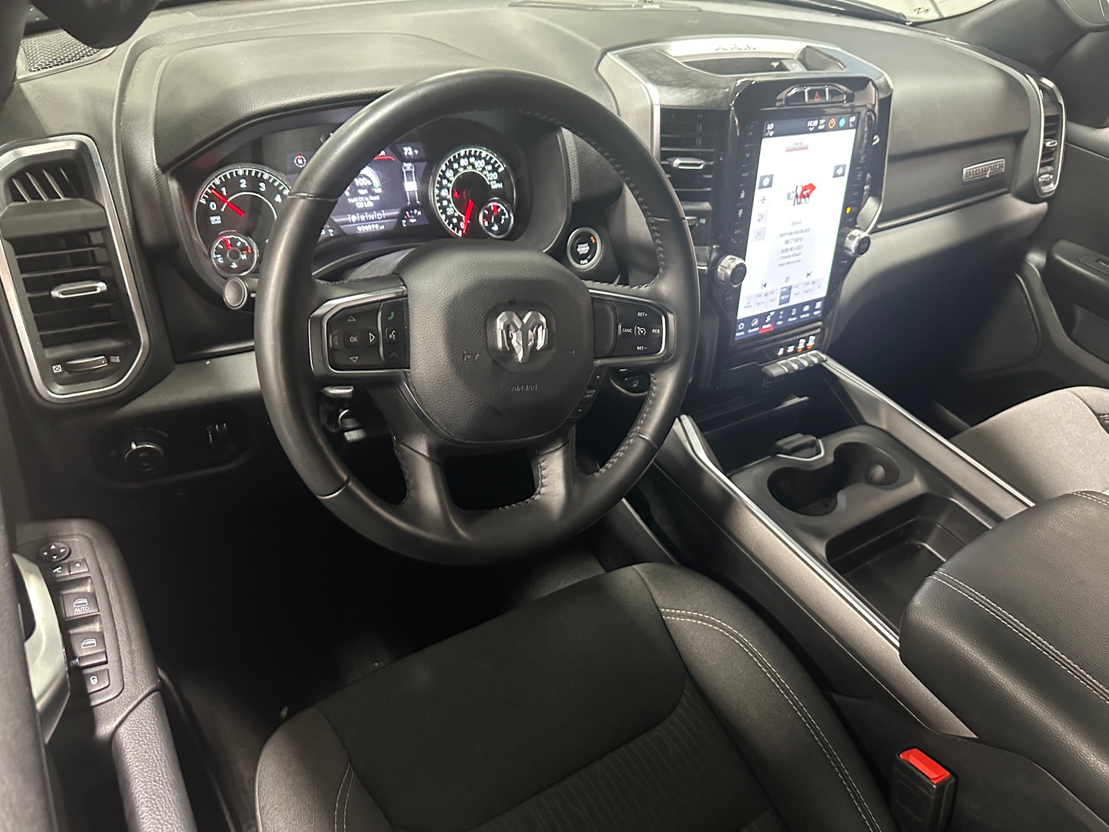 Thumbnail: 2024 RAM 1500 - 3