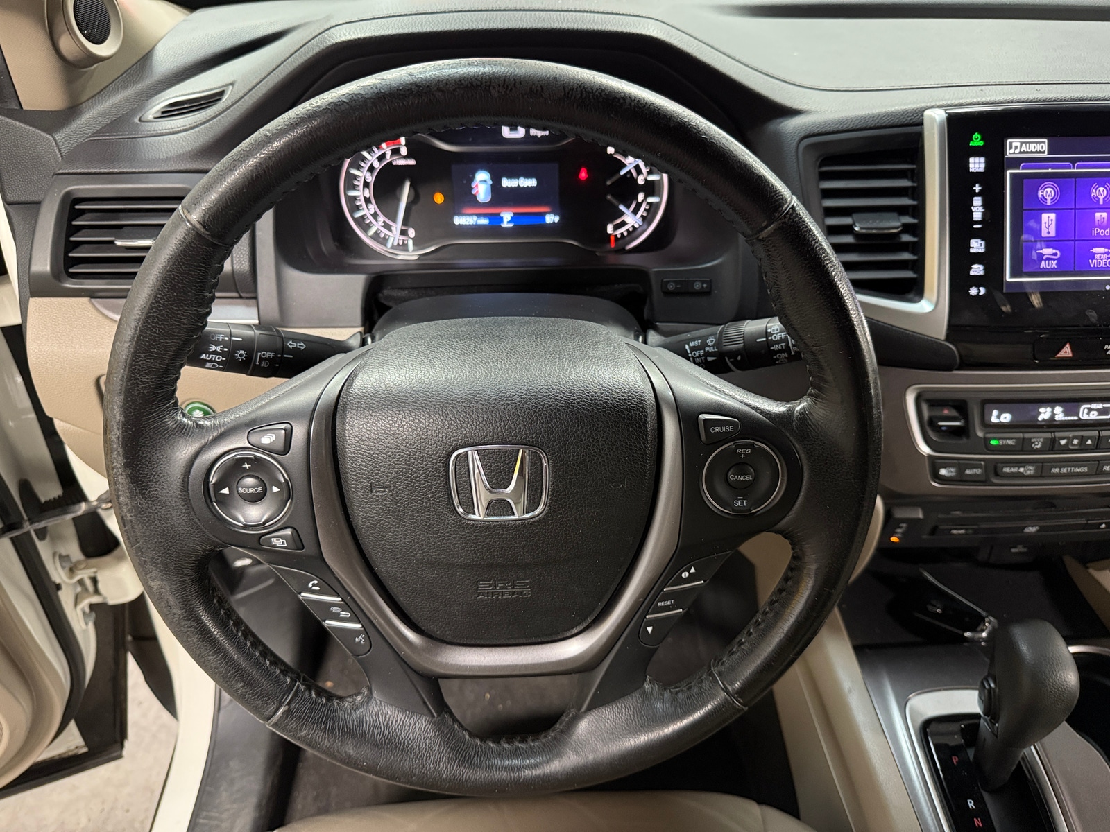 Thumbnail: 2016 Honda Pilot - 4