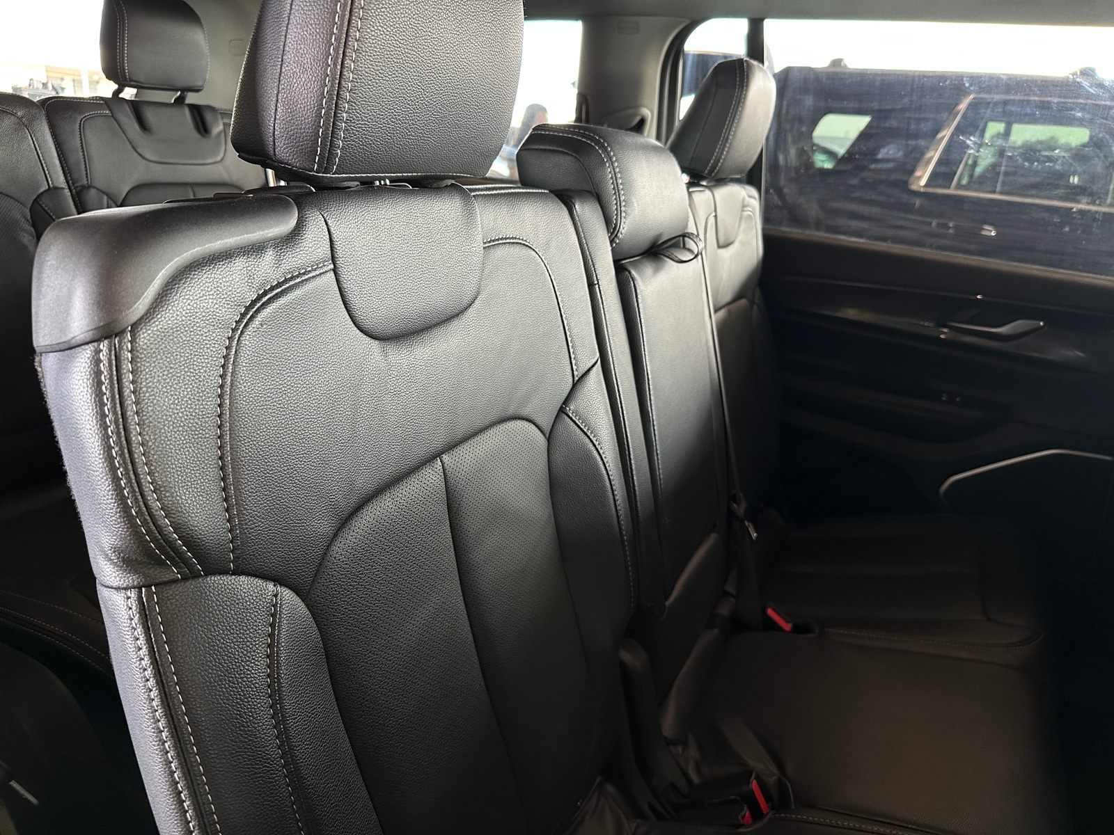 Thumbnail: 2021 Jeep Grand Cherokee L - 5