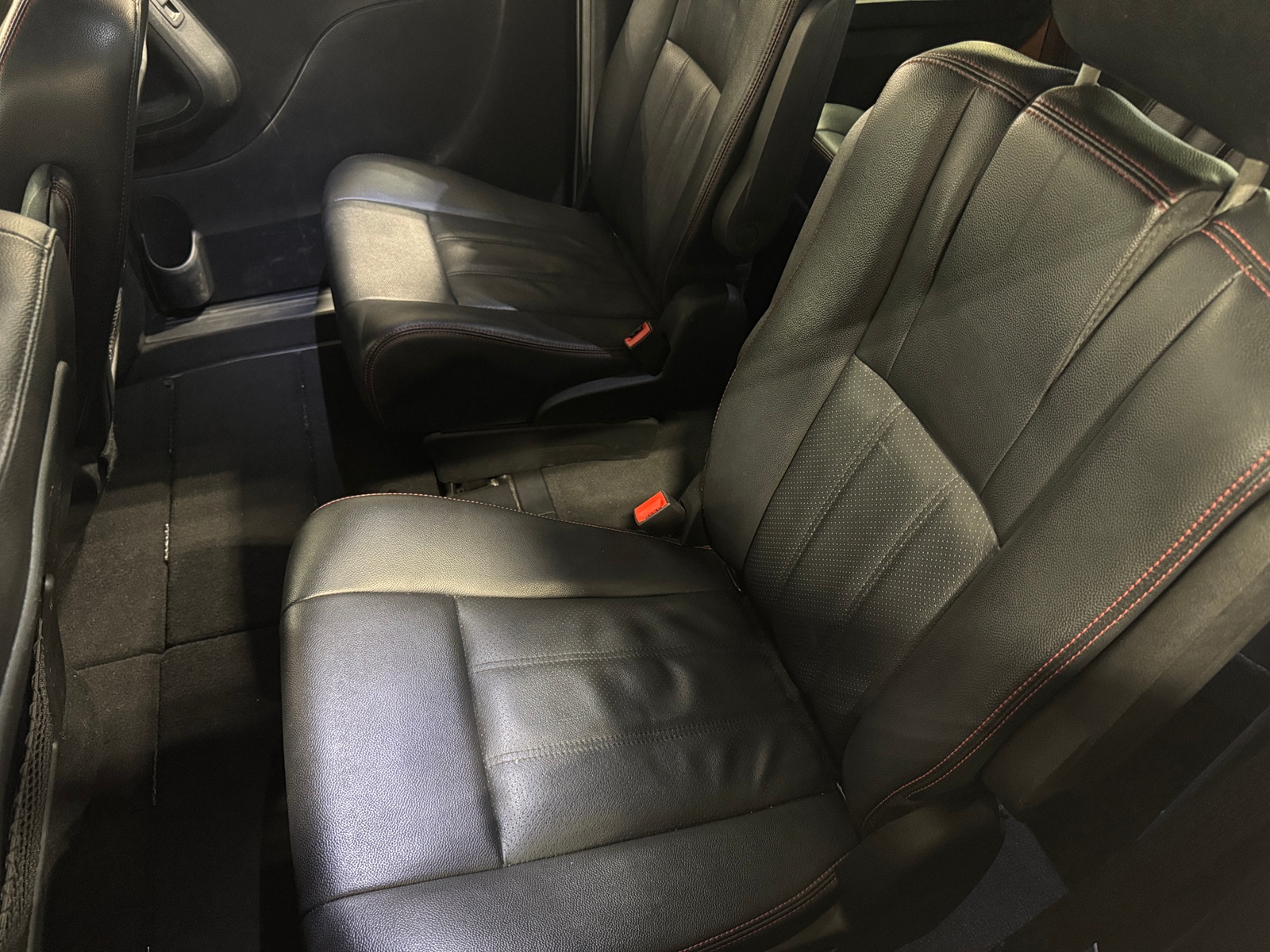 Thumbnail: 2018 Dodge Grand Caravan - 5