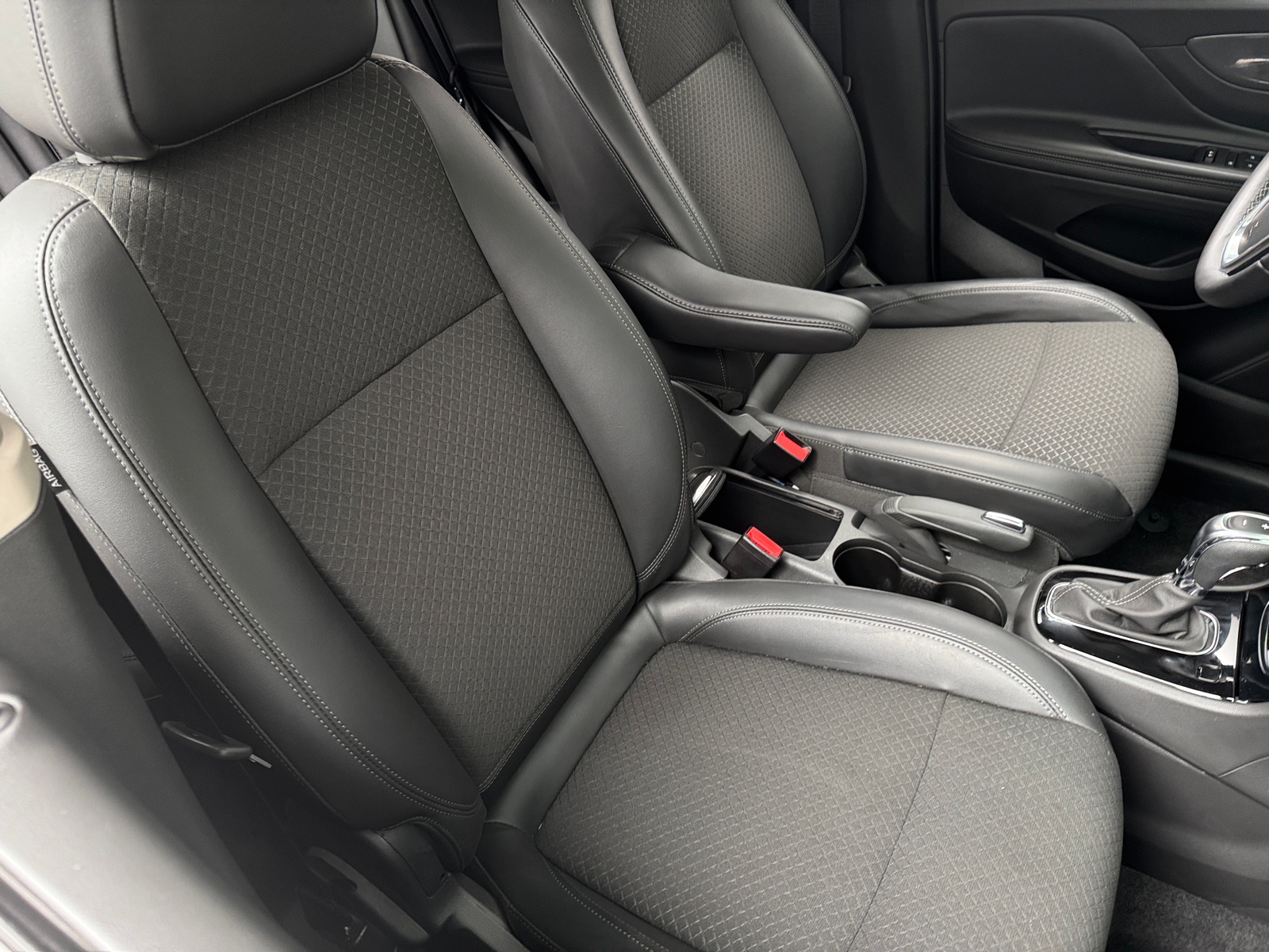 Thumbnail: 2019 Buick Encore - 2
