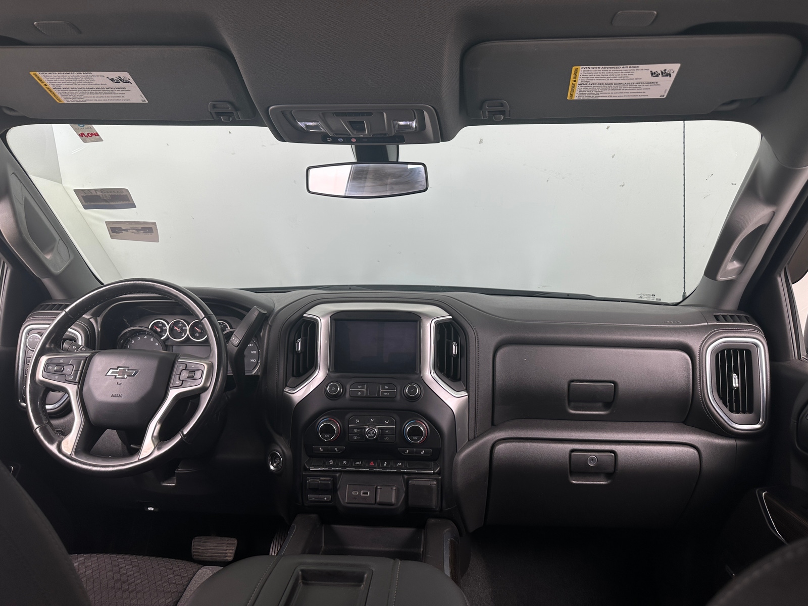 Thumbnail: 2020 Chevrolet Silverado 1500 - 3