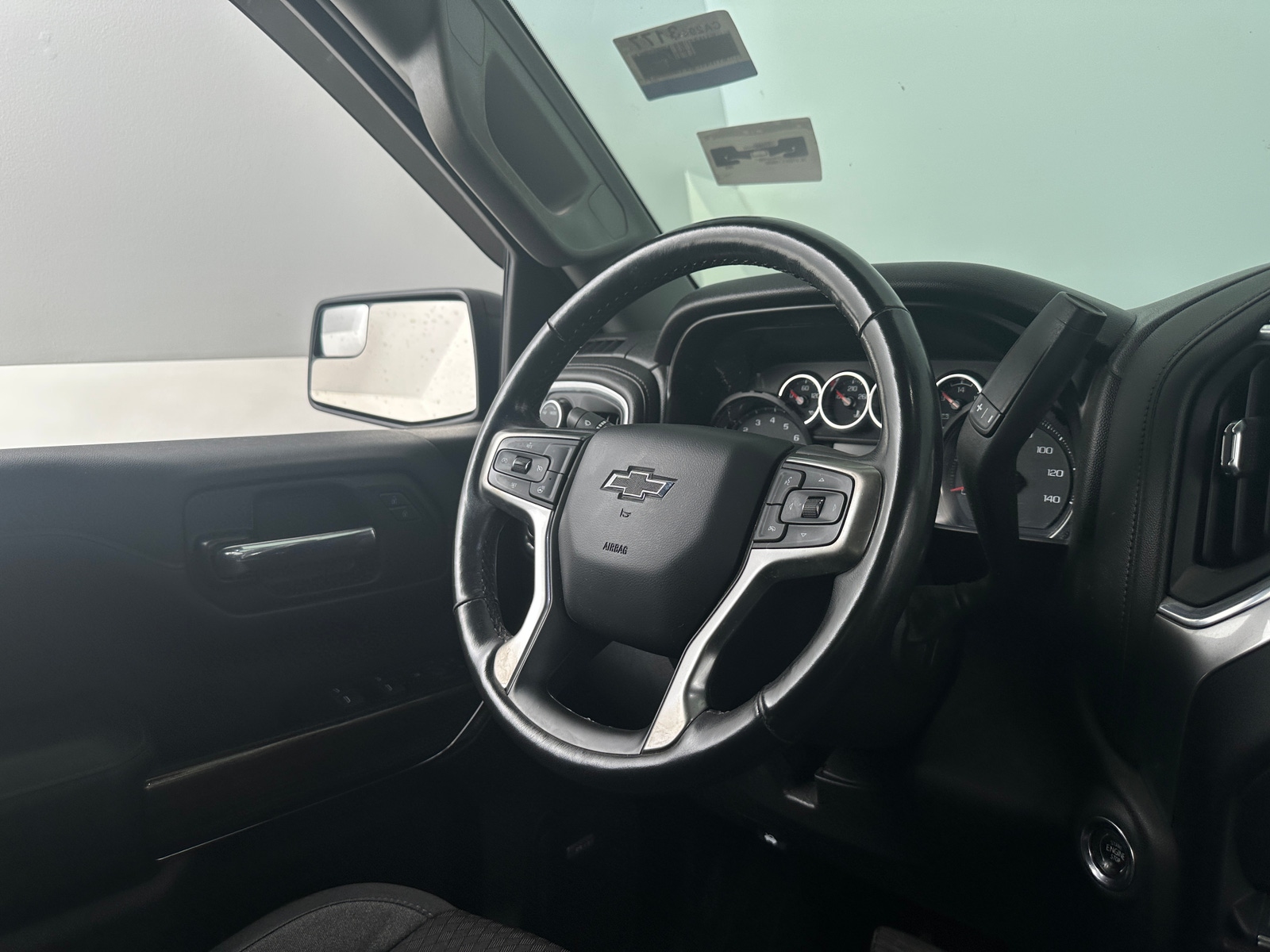 Thumbnail: 2020 Chevrolet Silverado 1500 - 5