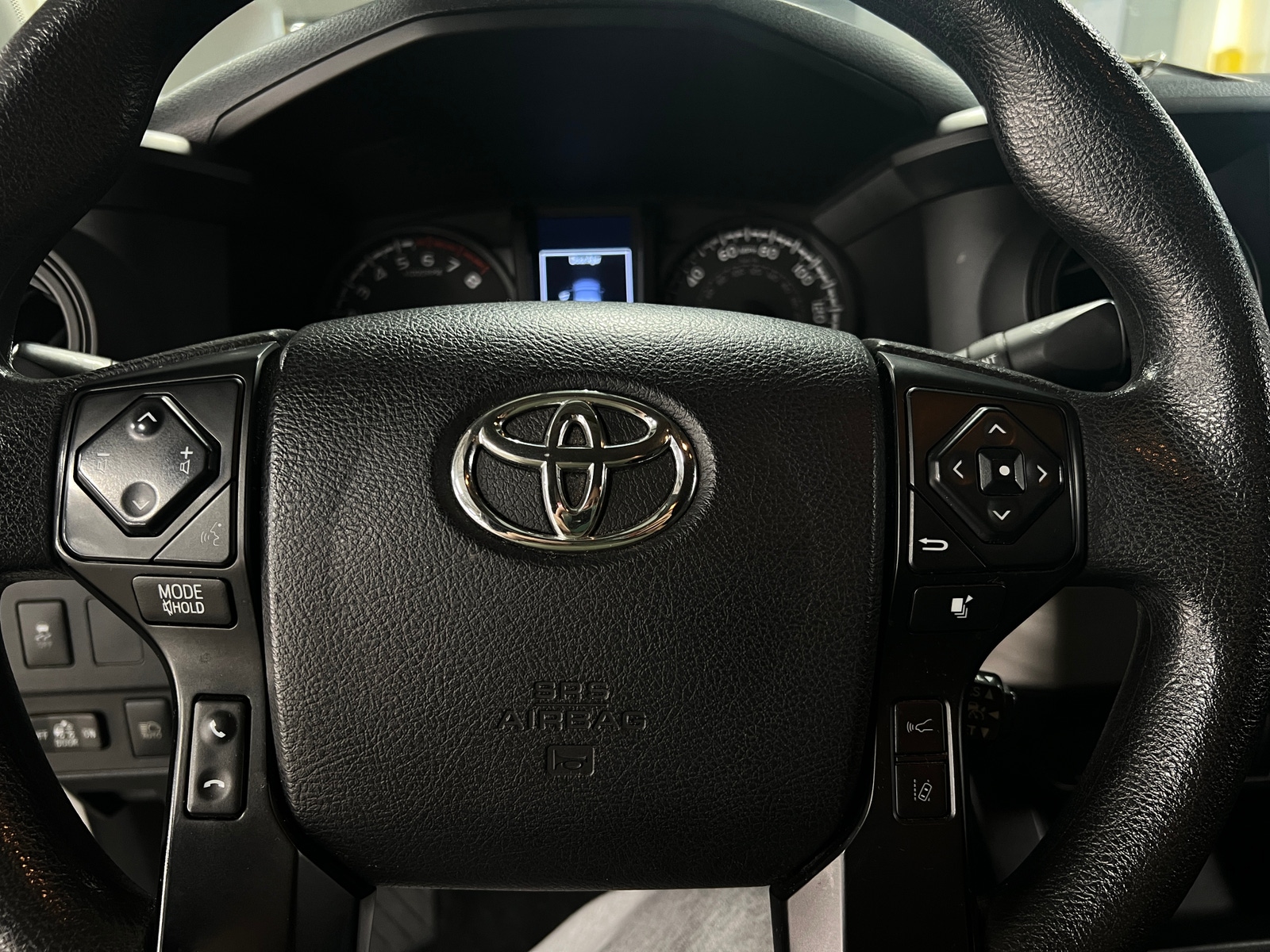 Thumbnail: 2021 Toyota Tacoma - 5