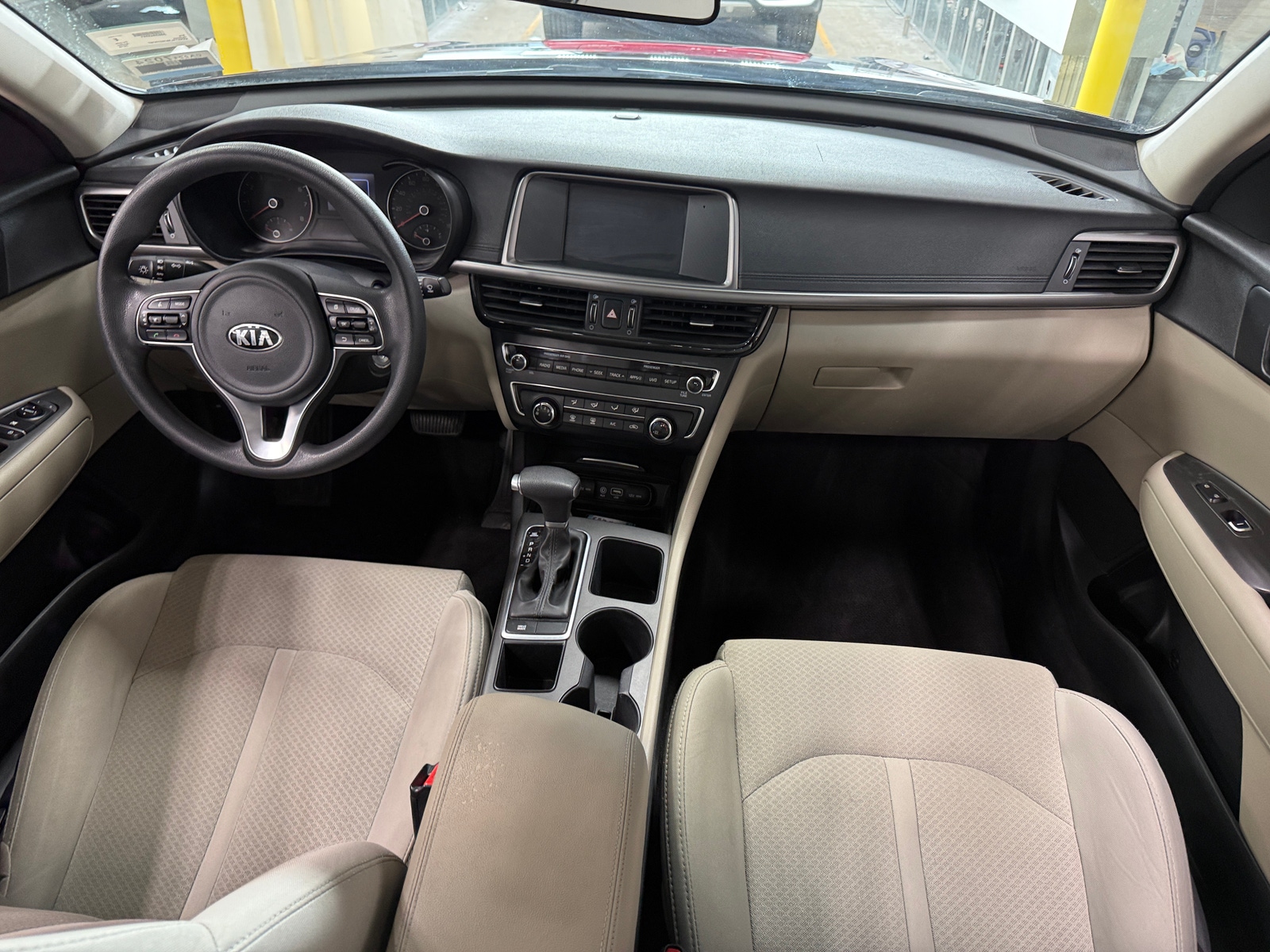 Thumbnail: 2018 Kia Optima - 3