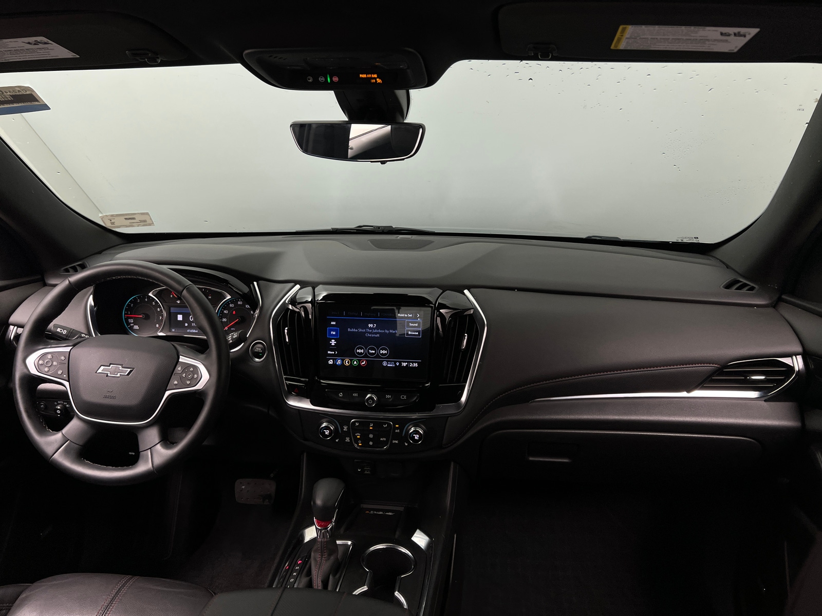 Thumbnail: 2023 Chevrolet Traverse - 2