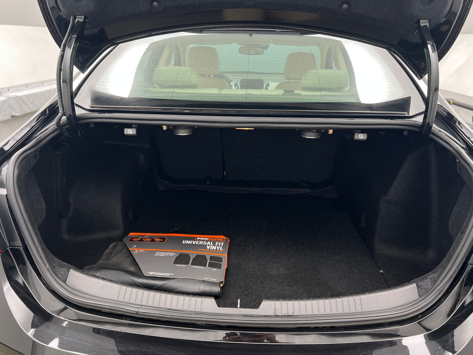 Thumbnail: 2024 Chevrolet Malibu - 6