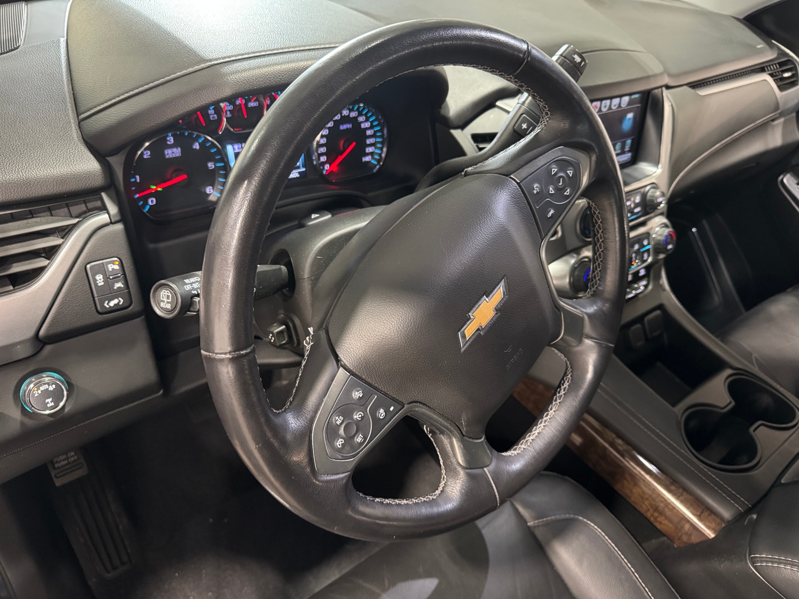 Thumbnail: 2020 Chevrolet Suburban - 2