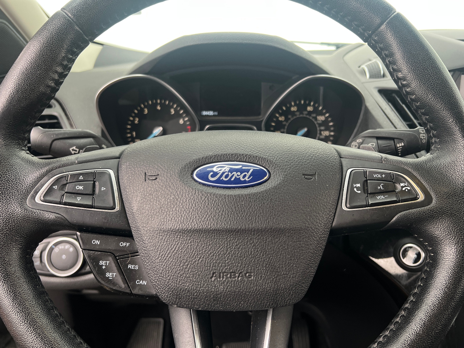 Thumbnail: 2017 Ford Escape - 4