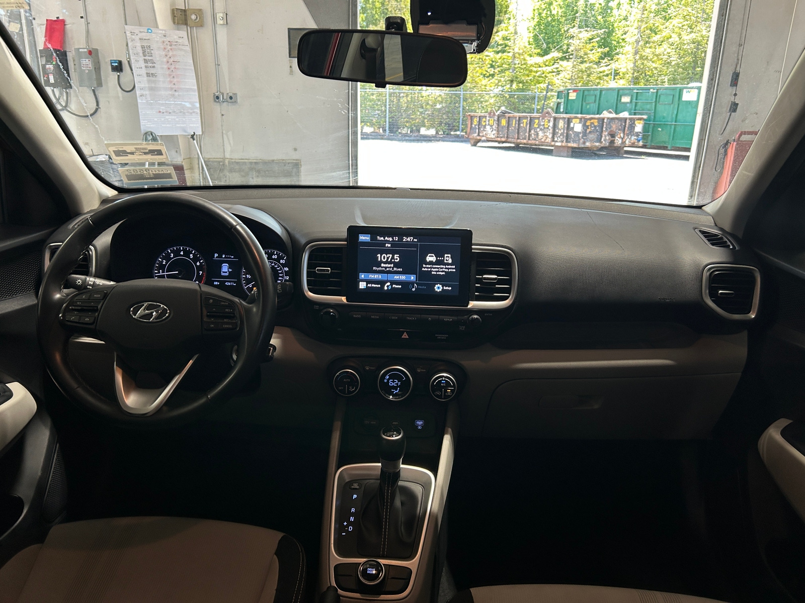 Thumbnail: 2021 Hyundai Venue - 3