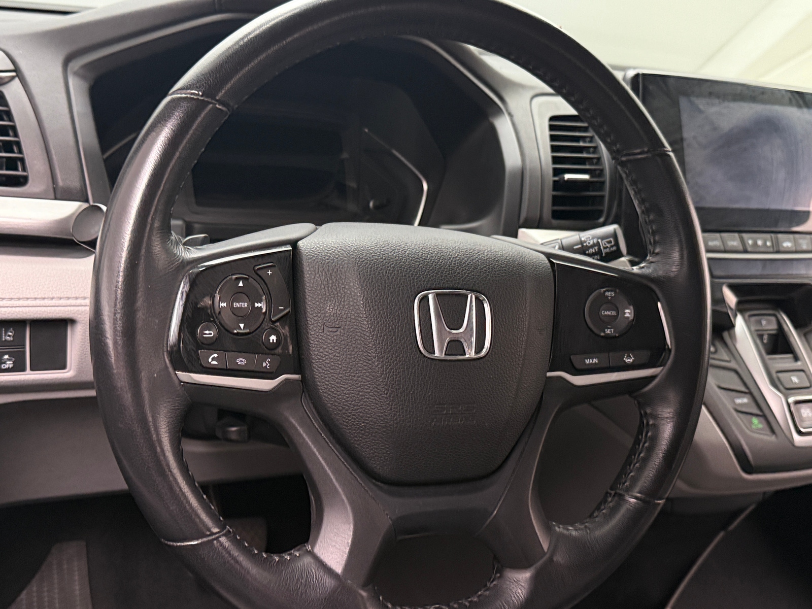 Thumbnail: 2019 Honda Odyssey - 4