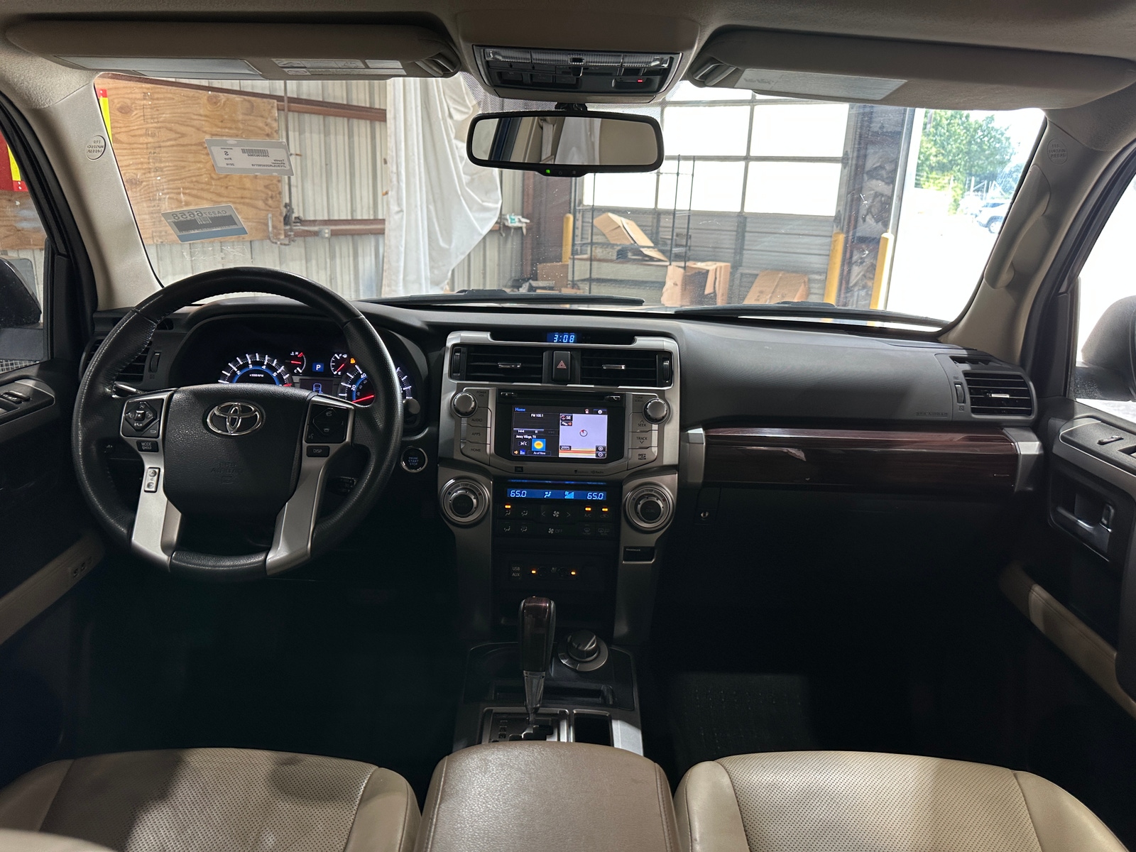 Thumbnail: 2016 Toyota 4Runner - 3