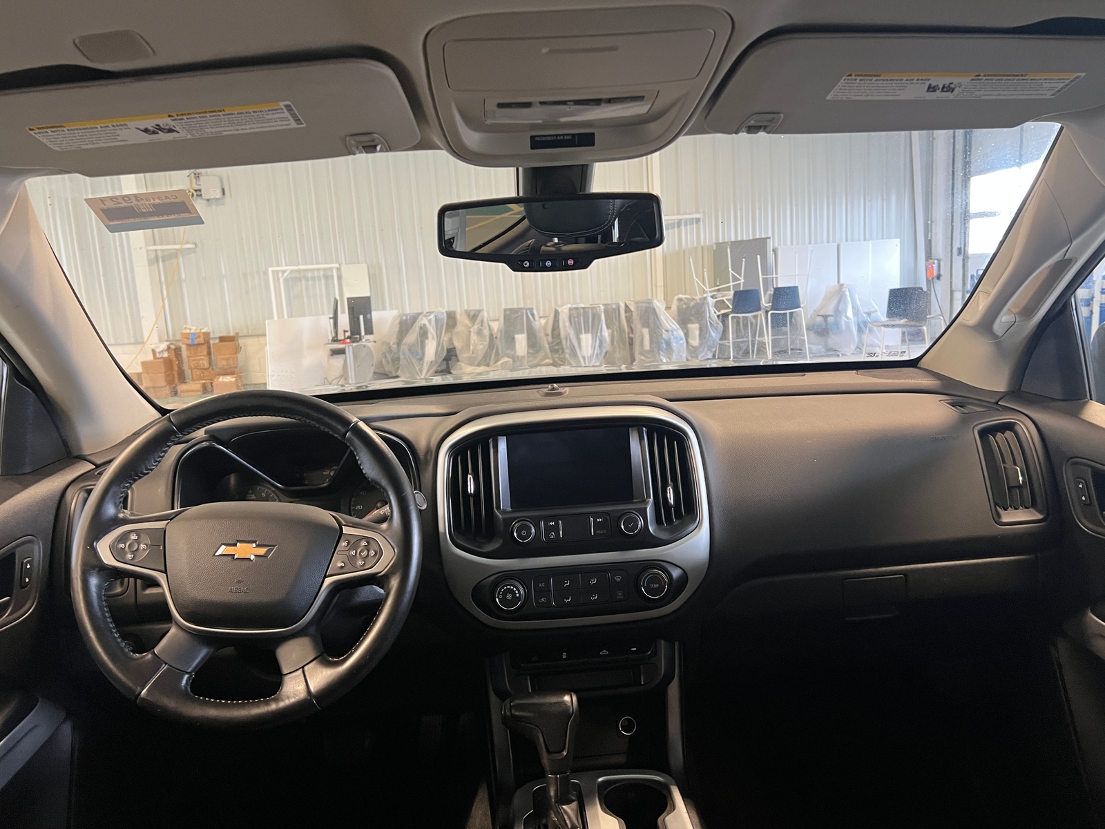 Thumbnail: 2021 Chevrolet Colorado - 3