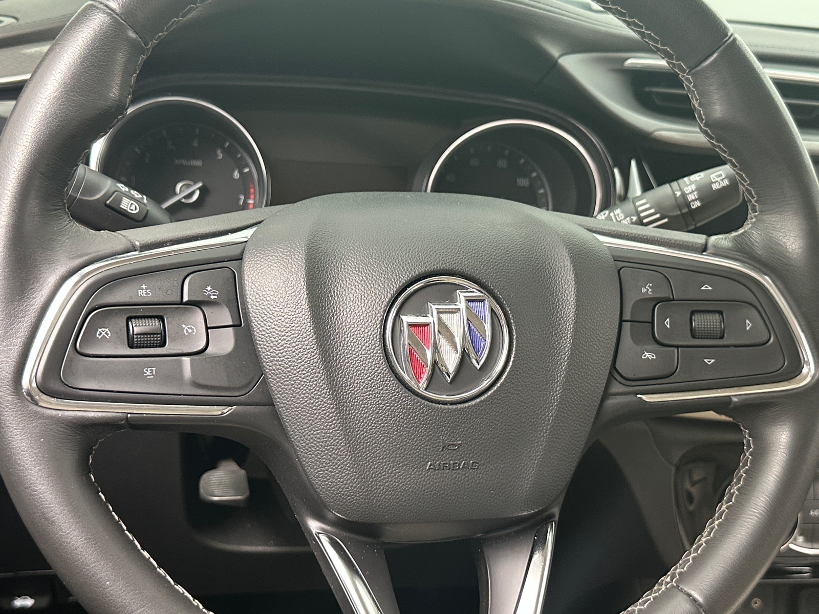 Thumbnail: 2020 Buick Encore GX - 4