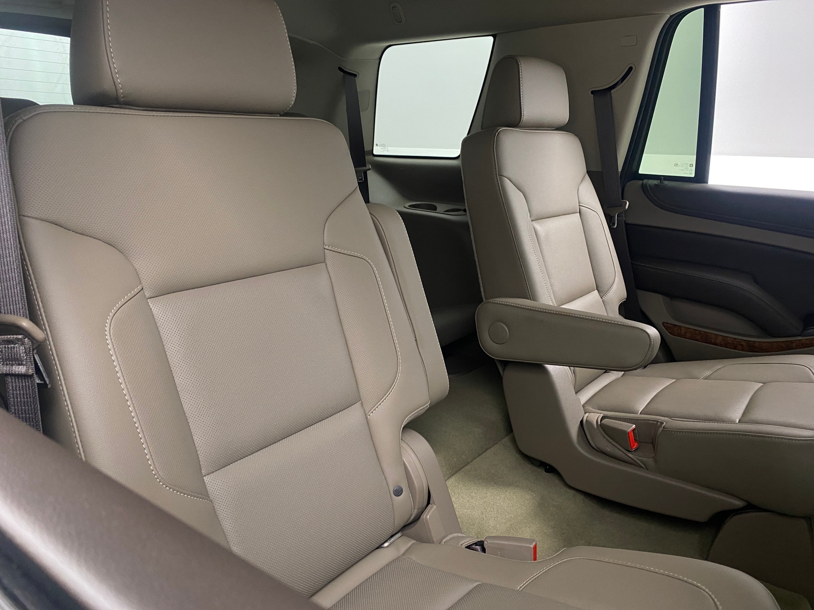 Thumbnail: 2018 Chevrolet Tahoe - 5
