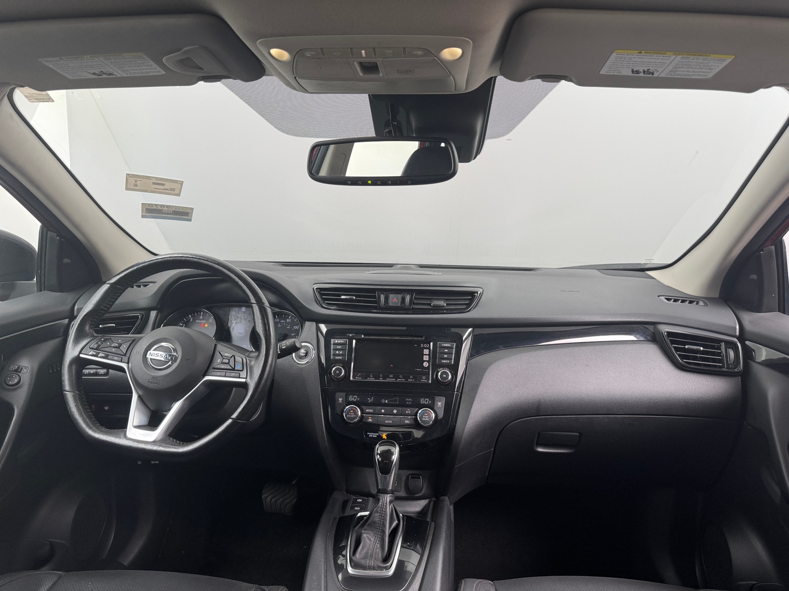 Thumbnail: 2022 Nissan Rogue Sport - 2