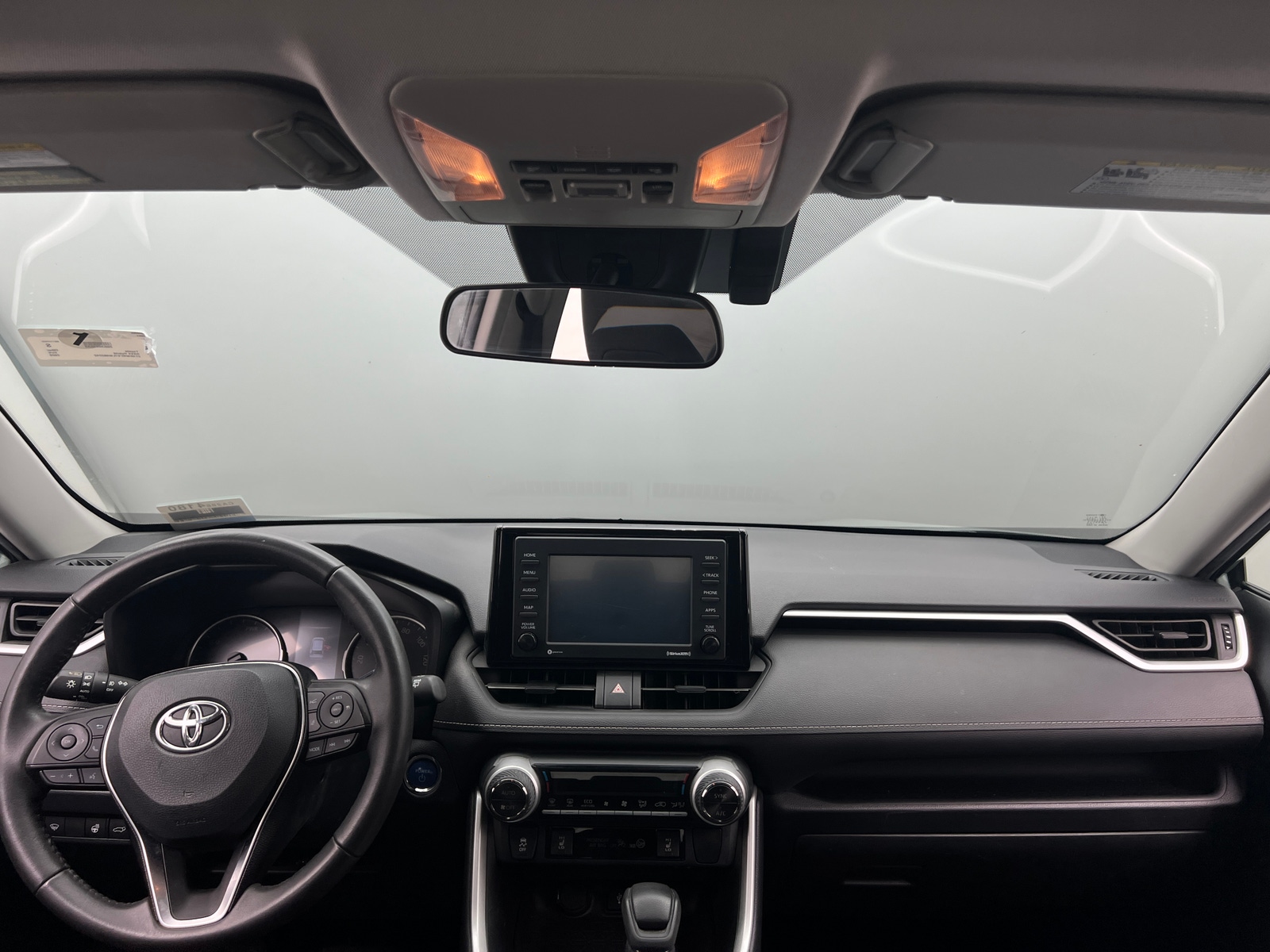 Thumbnail: 2020 Toyota RAV4 - 3