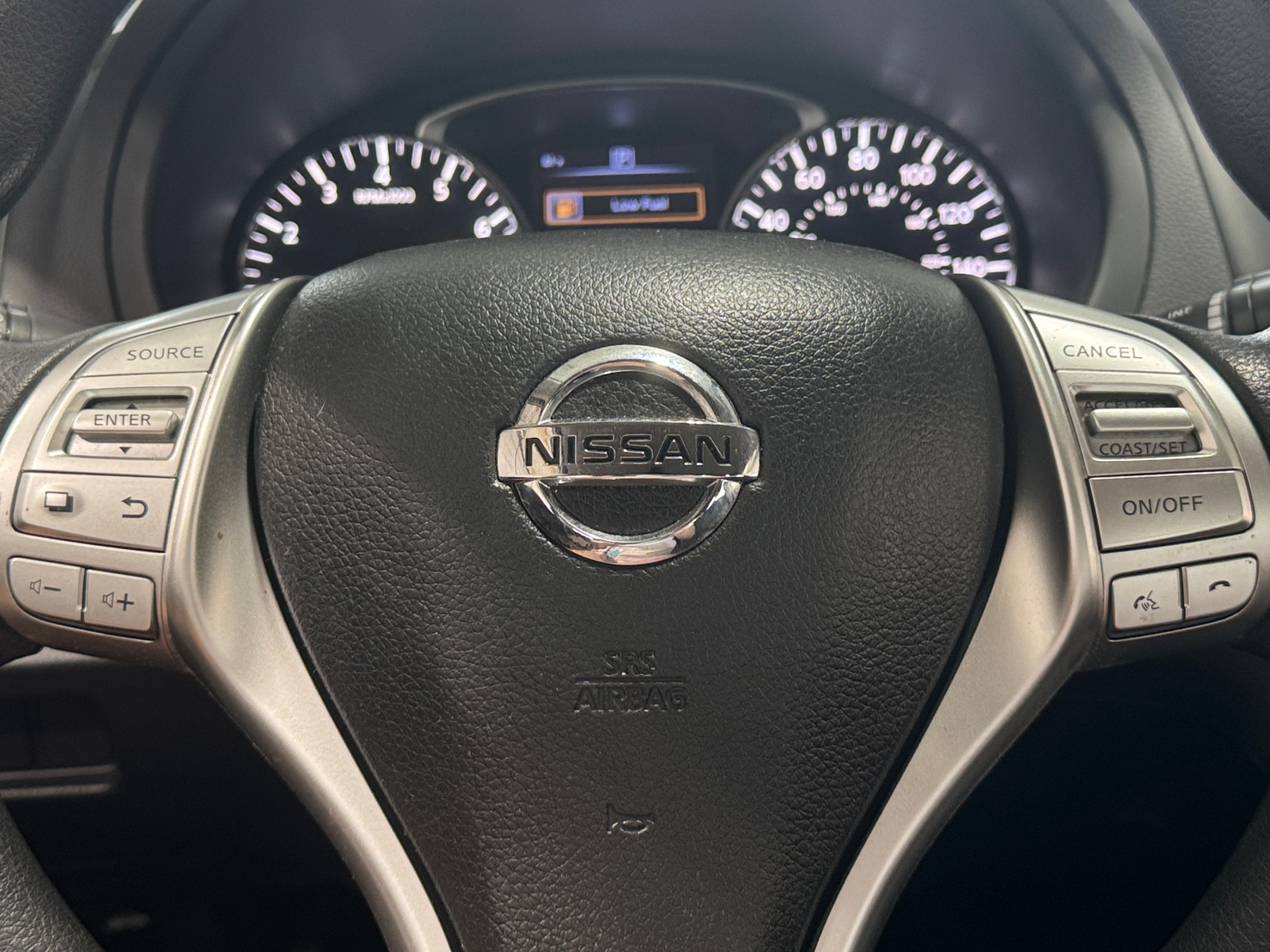 Thumbnail: 2017 Nissan Altima - 5