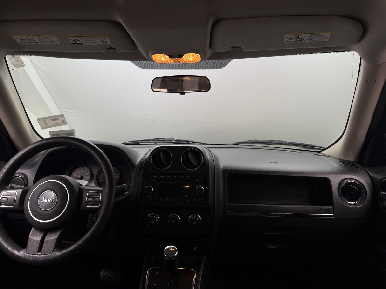 Thumbnail: 2015 Jeep Patriot - 3