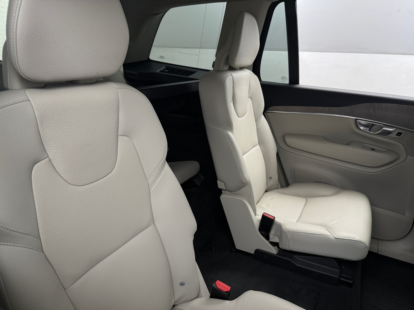Thumbnail: 2024 Volvo XC90 - 6