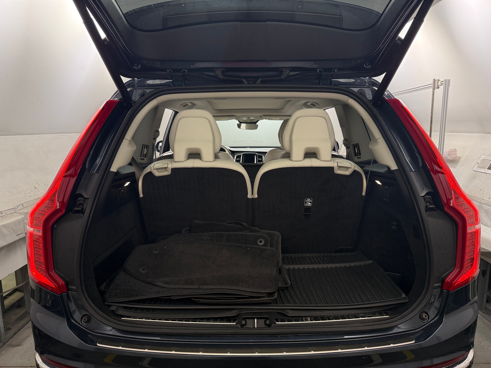 Thumbnail: 2024 Volvo XC90 - 7