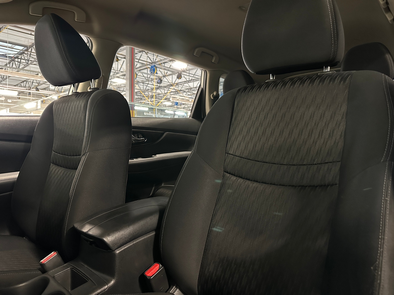 Thumbnail: 2018 Nissan Rogue - 2