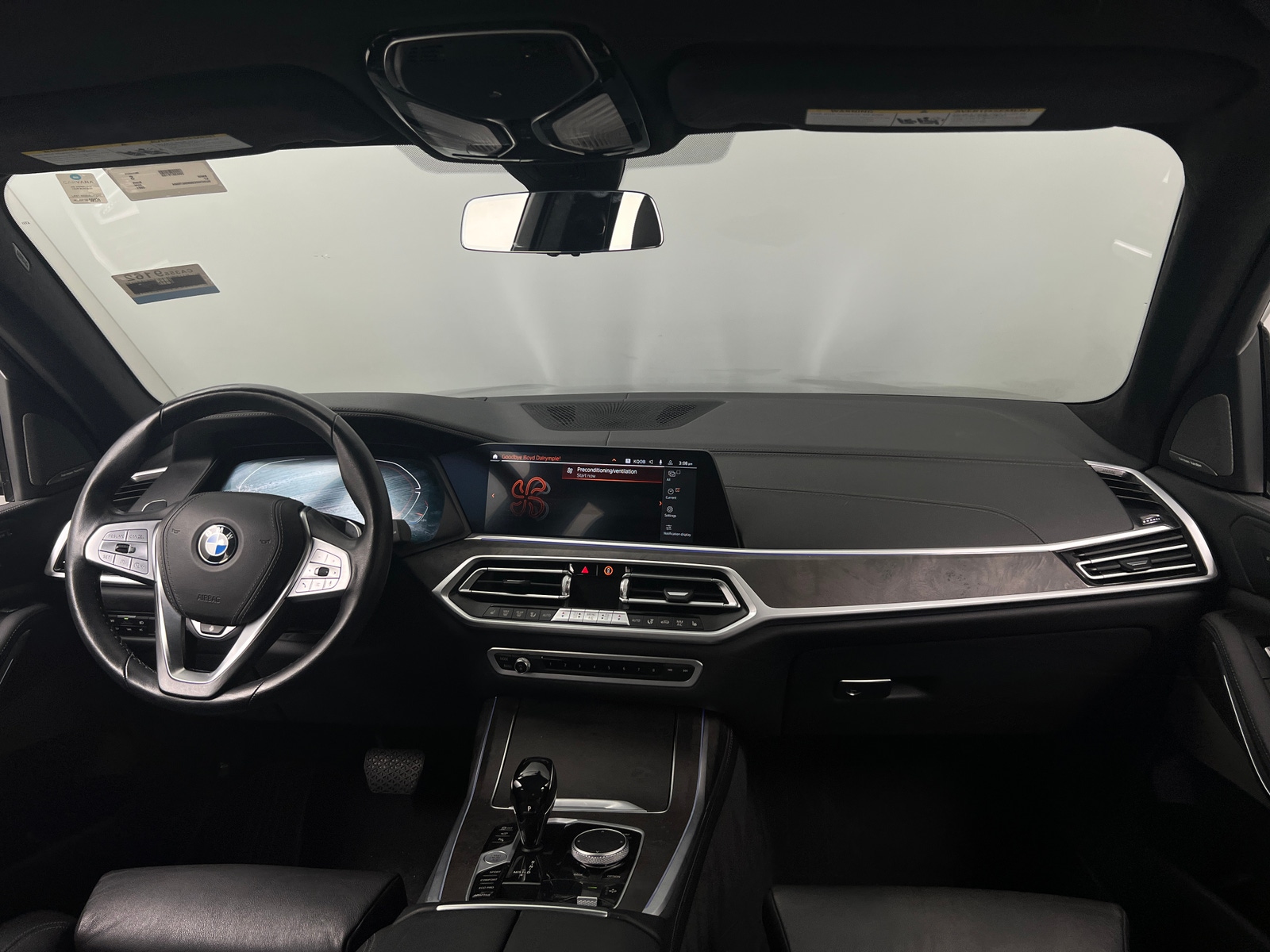 Thumbnail: 2021 BMW X7 - 2